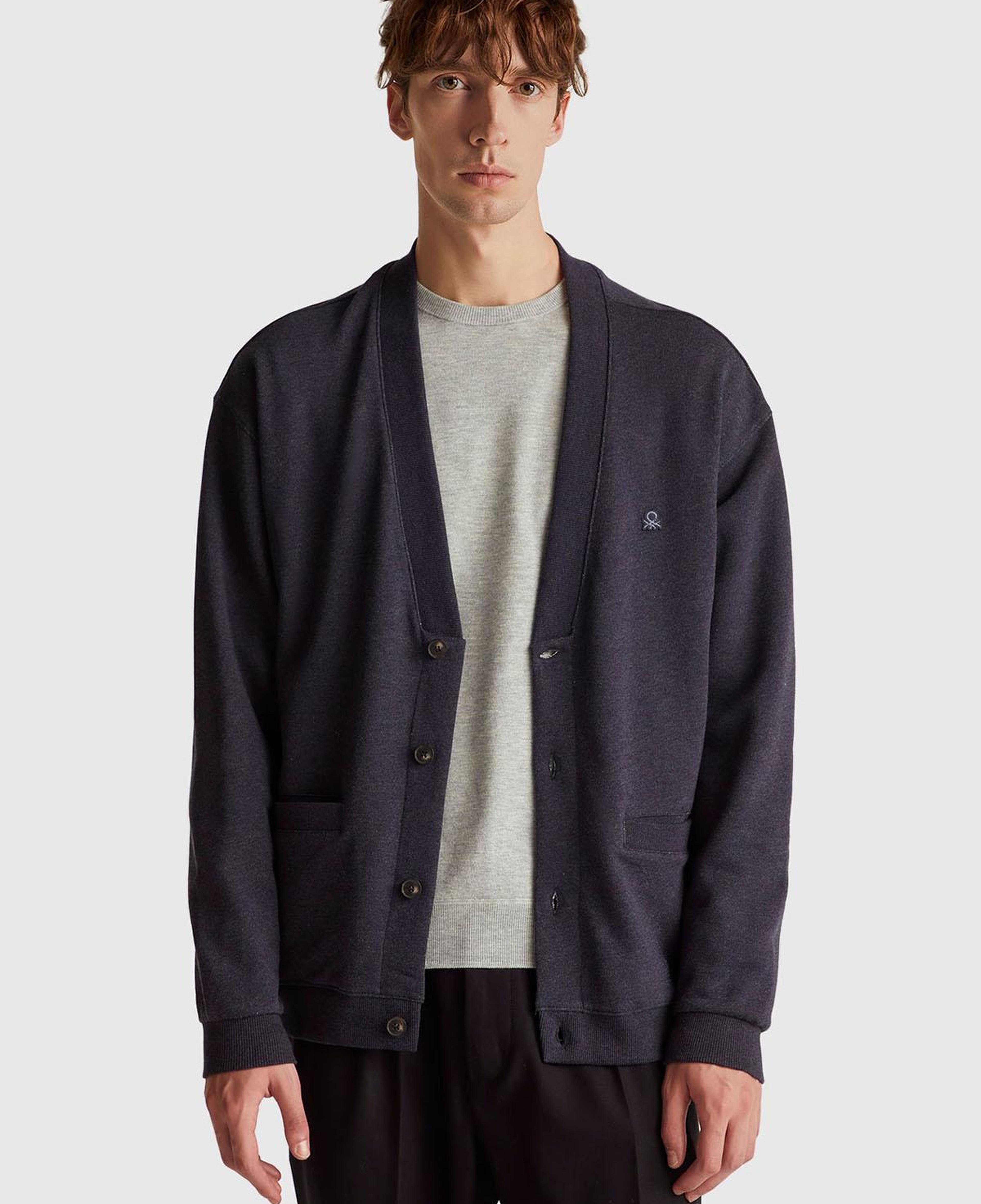 Erkek Lacivert %100 Pamuk Logo İşlemeli Cep Detaylı Düğmeli Hırka