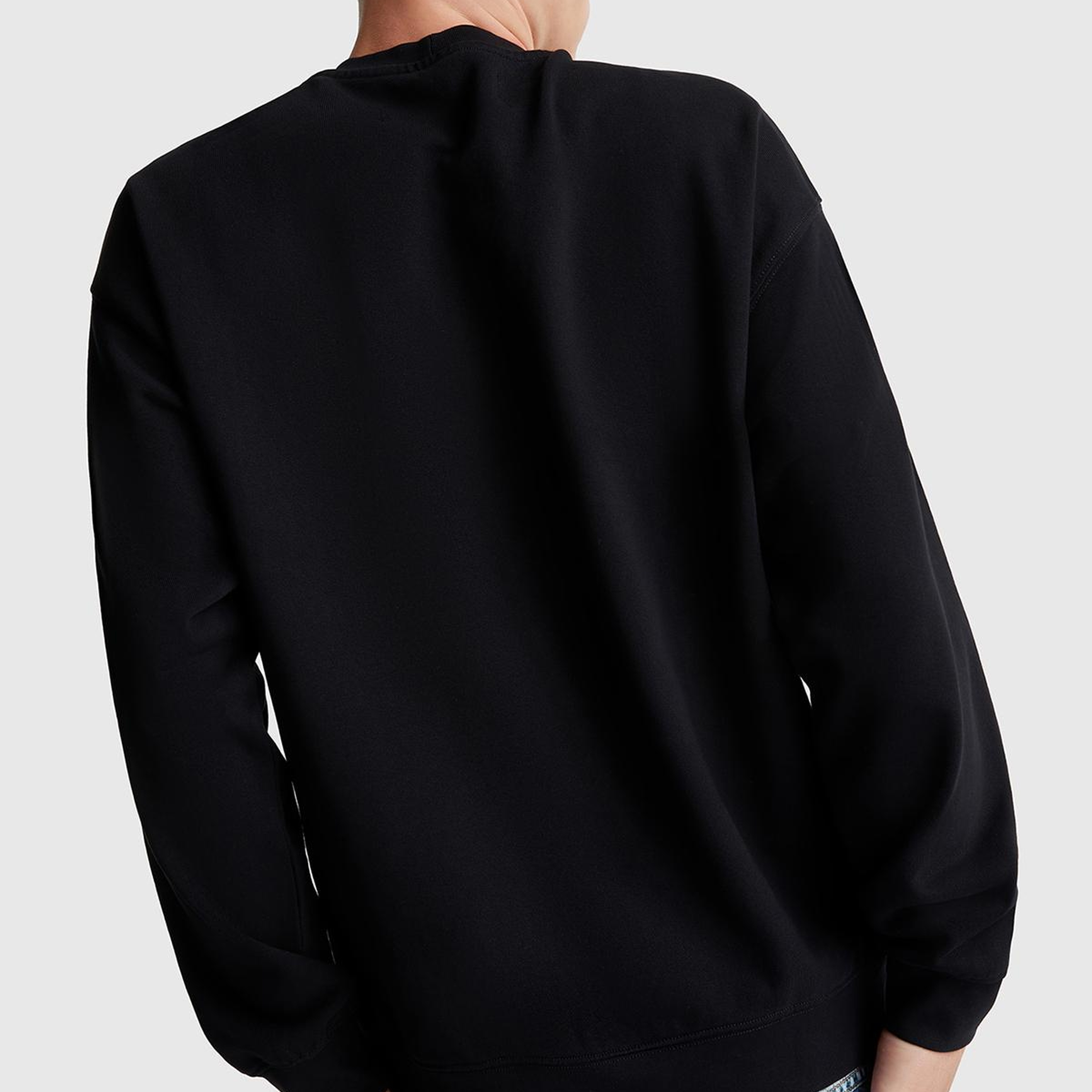 Erkek Siyah %100 Pamuk Önü Logo İşlemeli Bisiklet Yaka Sweatshirt