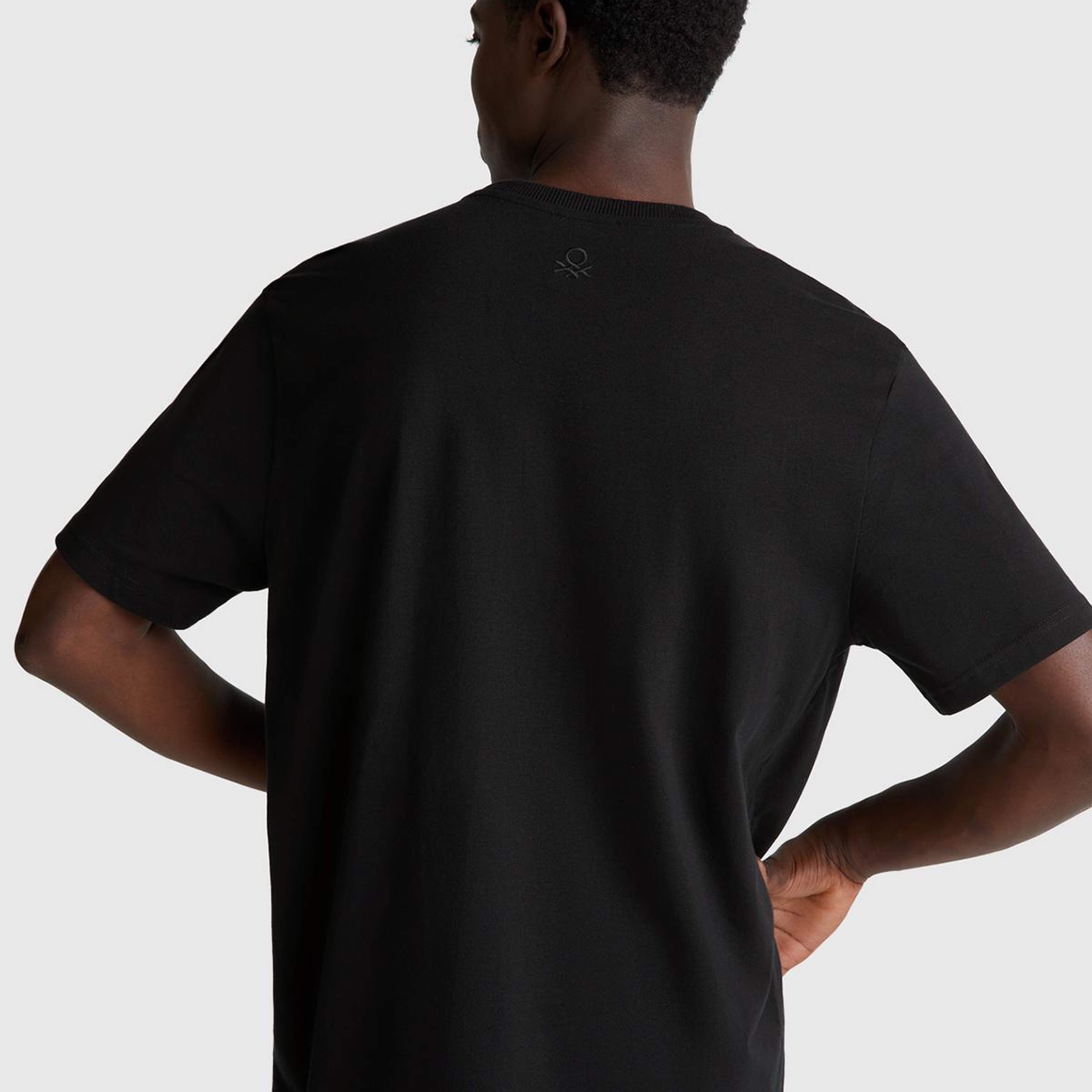 Erkek Siyah %100 Pamuk Yama Cep Detaylı Oversize T-Shirt