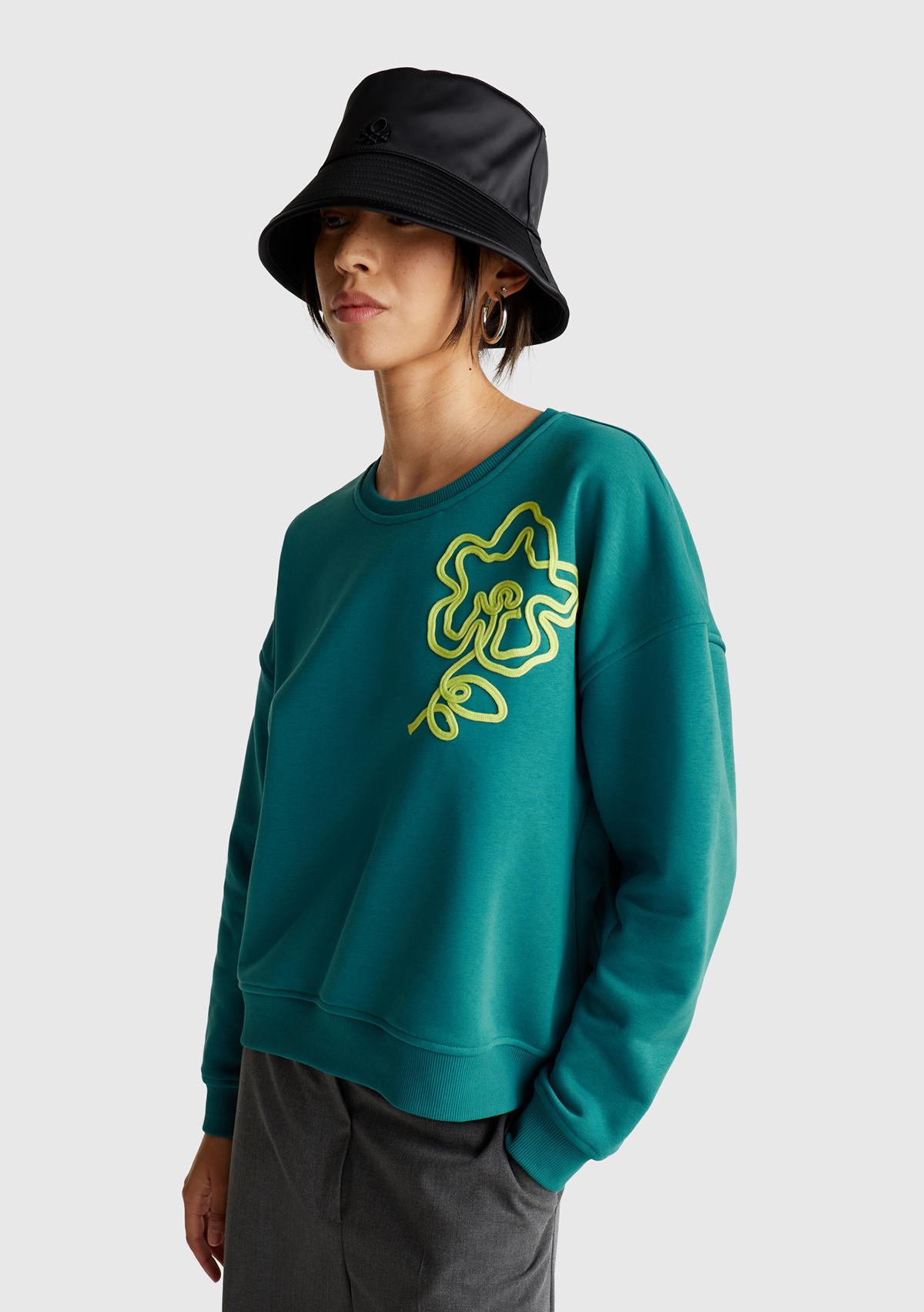 Kadın Koyu Yeşil Koton Karışımlı  Çiçek Motifli Sweatshirt