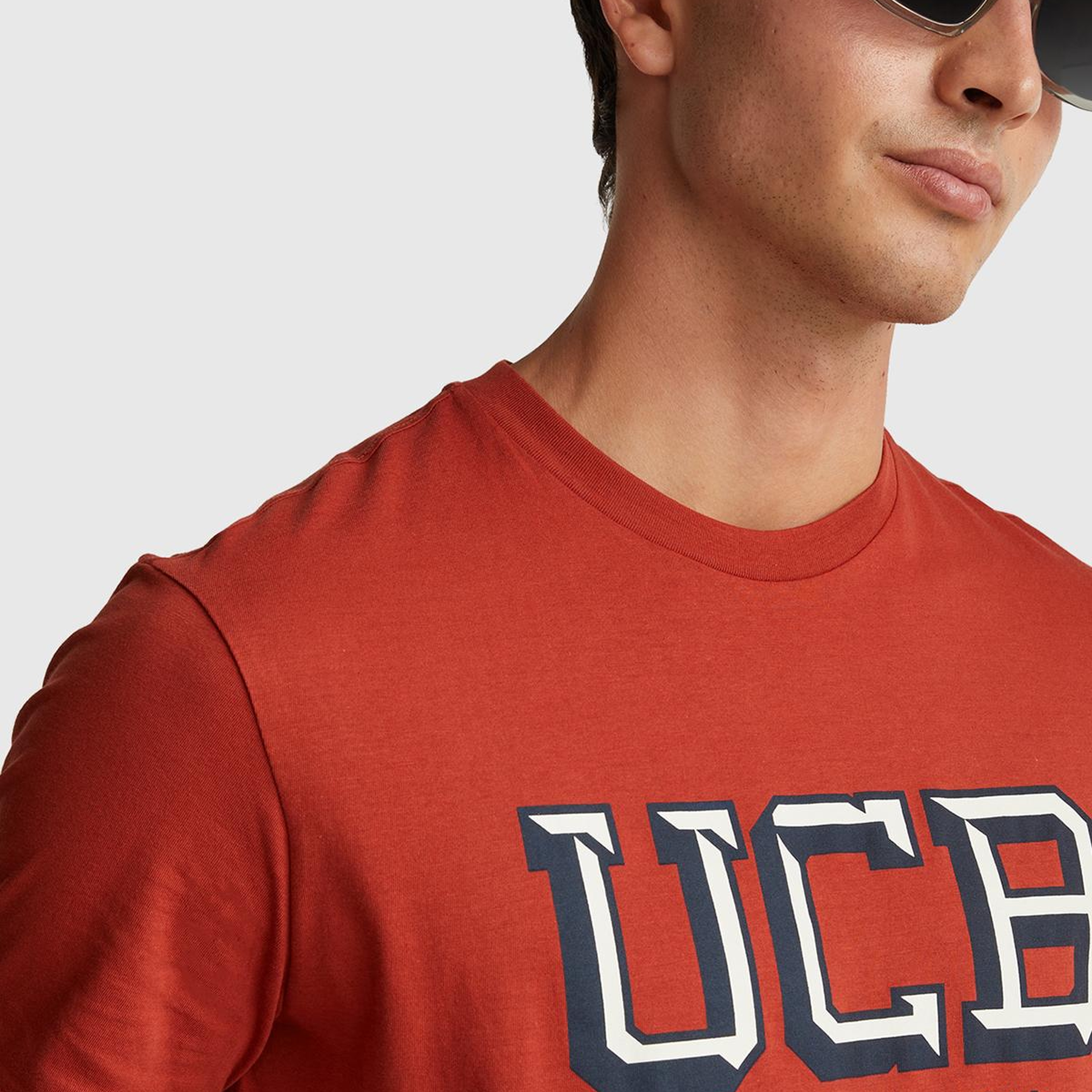 Erkek Kırmızı-UCB %100 Pamuk Önü Logo Baskılı Relax Fit T-Shirt