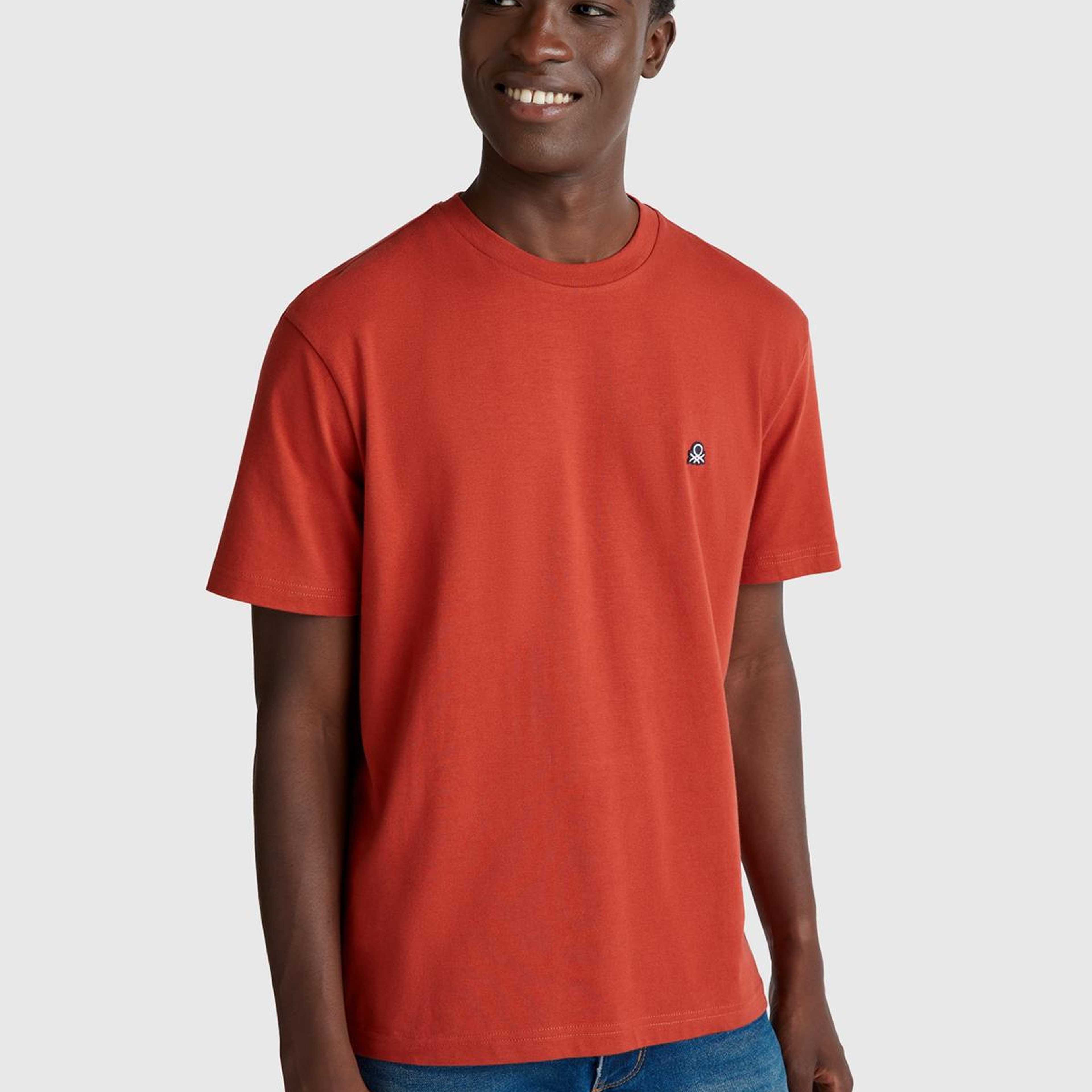 Erkek Kırmızı %100 Koton Benetton Logolu Bisiklet Yaka T-Shirt