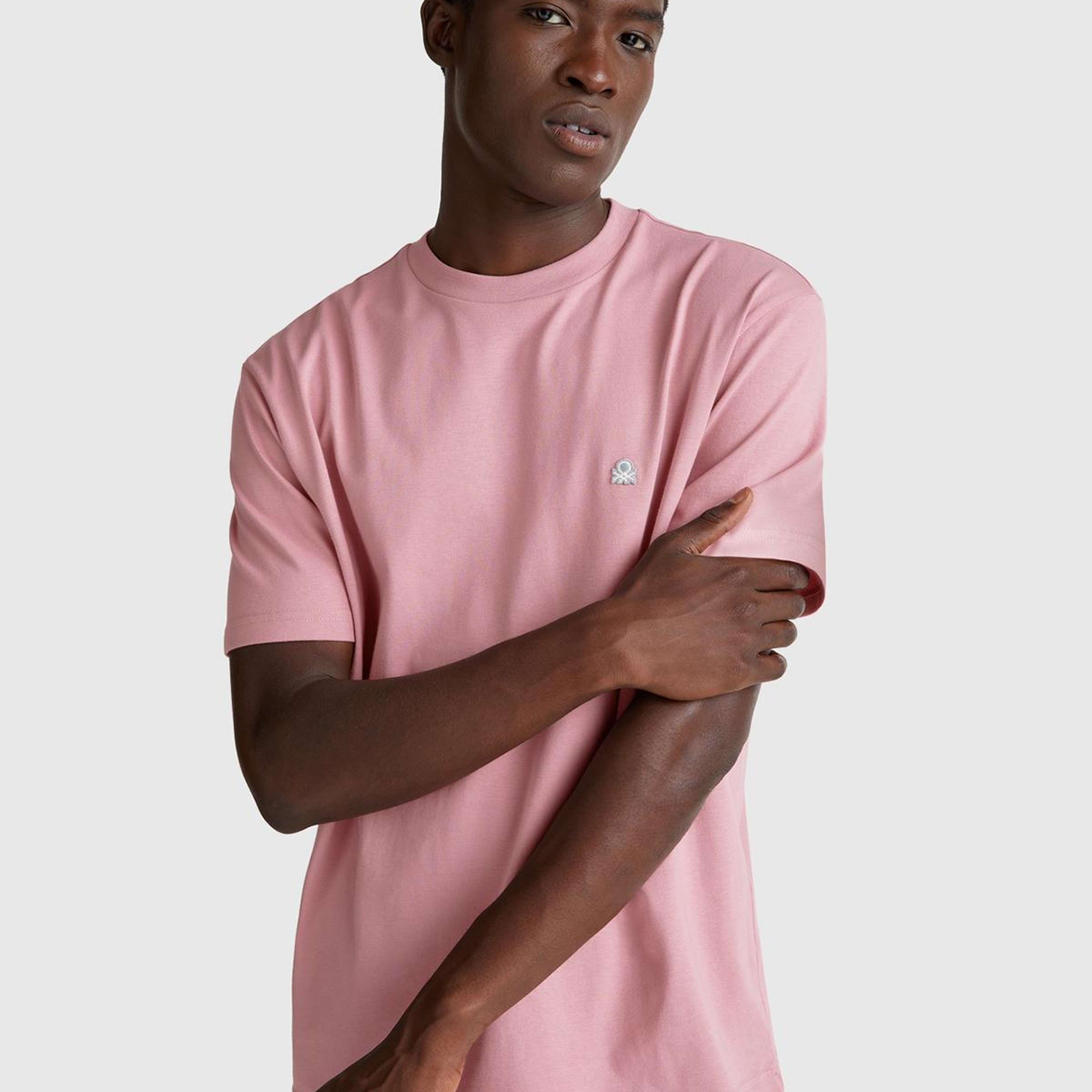 Erkek Koyu Pembe %100 Koton Benetton Logolu Bisiklet Yaka T-Shirt
