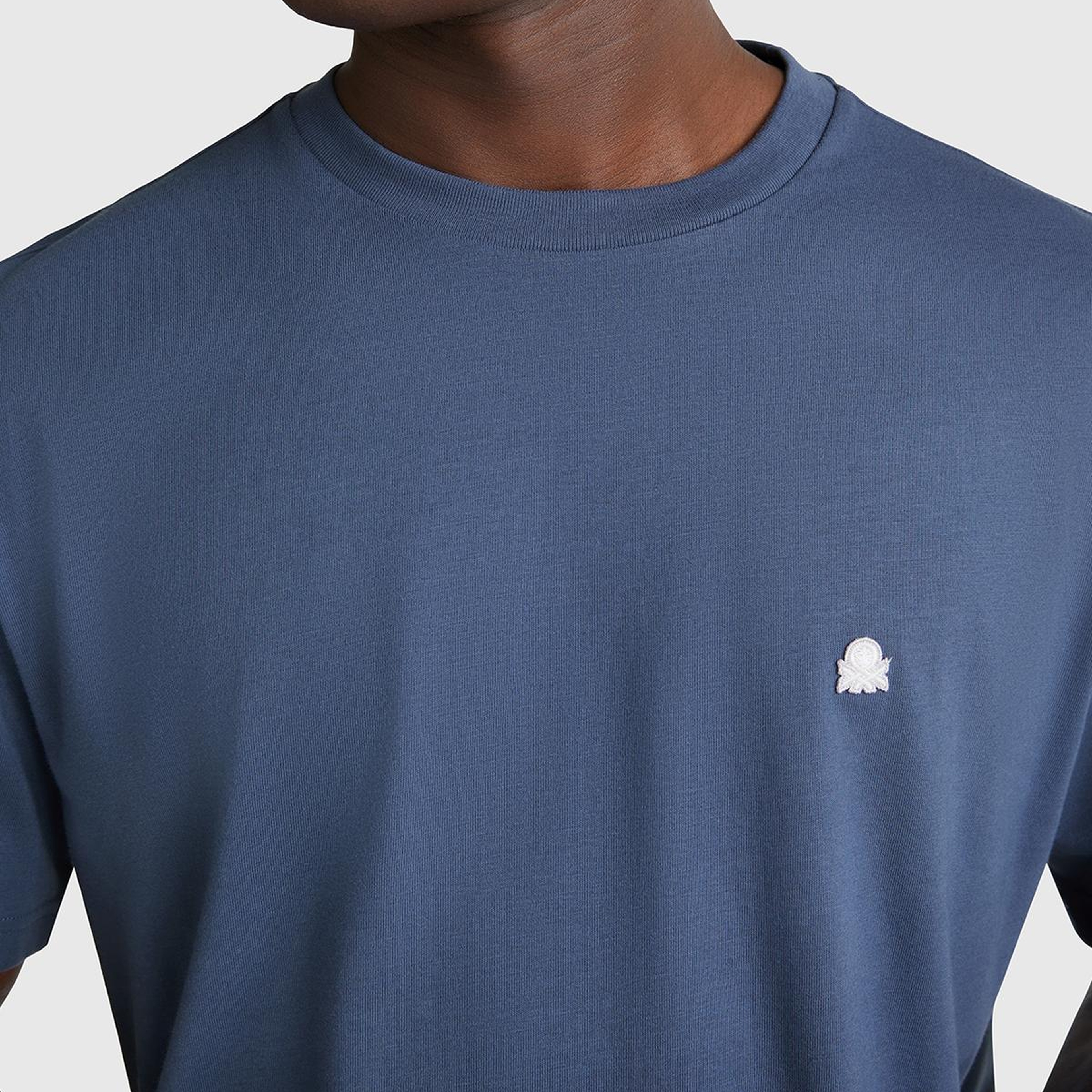 Erkek Havacı Mavi %100 Koton Benetton Logolu Bisiklet Yaka T-Shirt