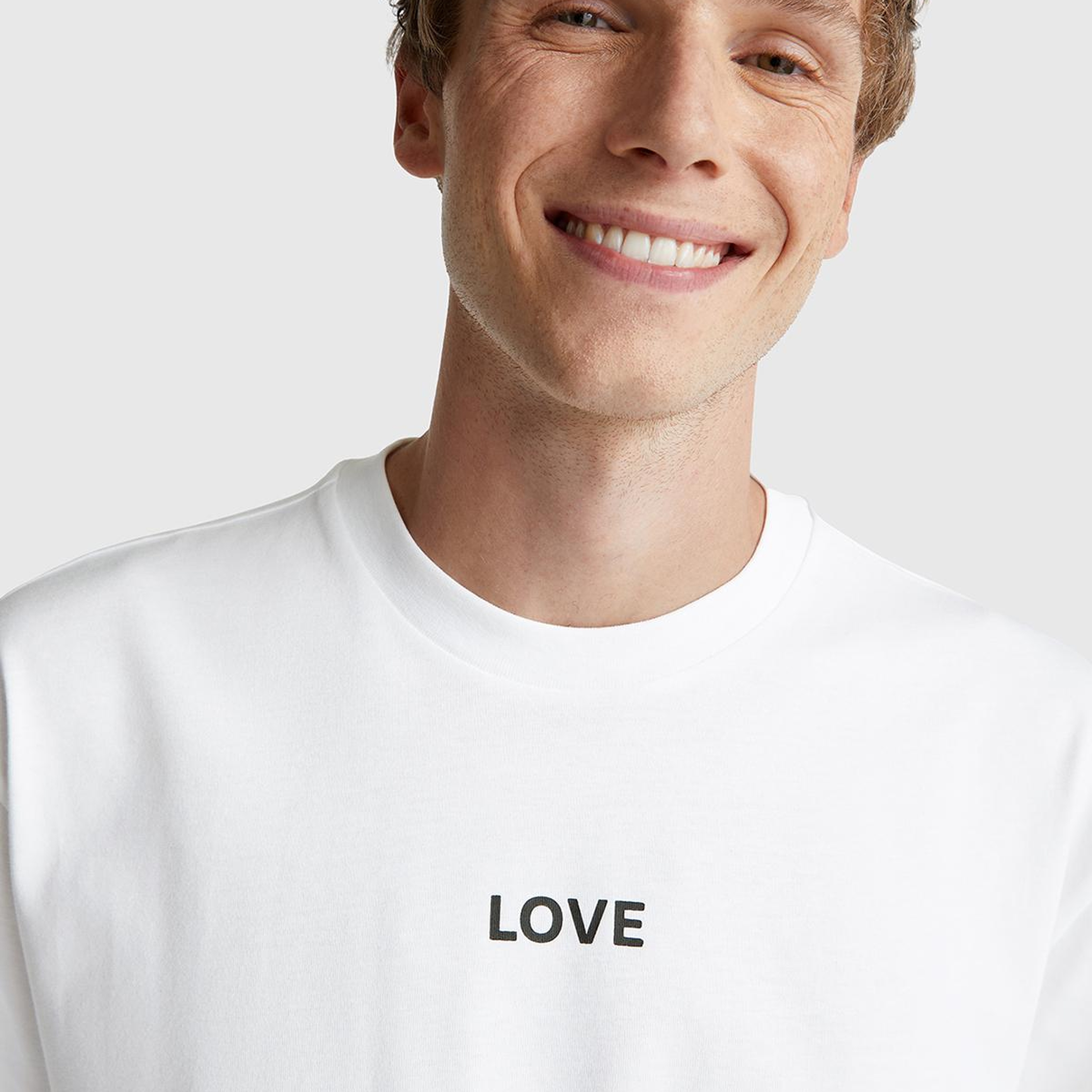 Erkek Beyaz-Love Baskılı %100 Pamuk Önü ve Arkası Baskılı T-Shirt