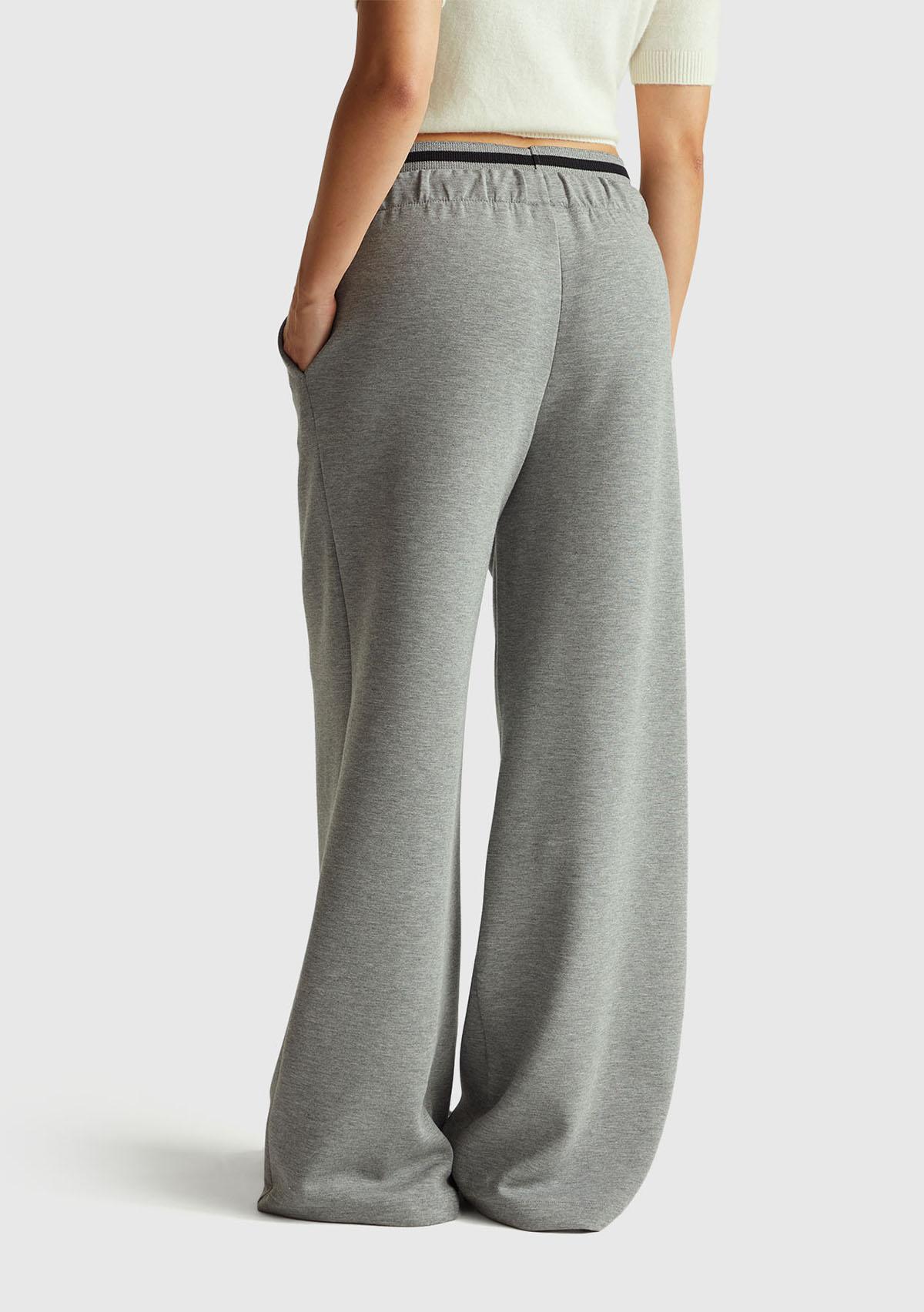 Kadın Açık Gri Modal Karışımlı Cepli Beli Bağcıklı Geniş Paça Eşofman Altı