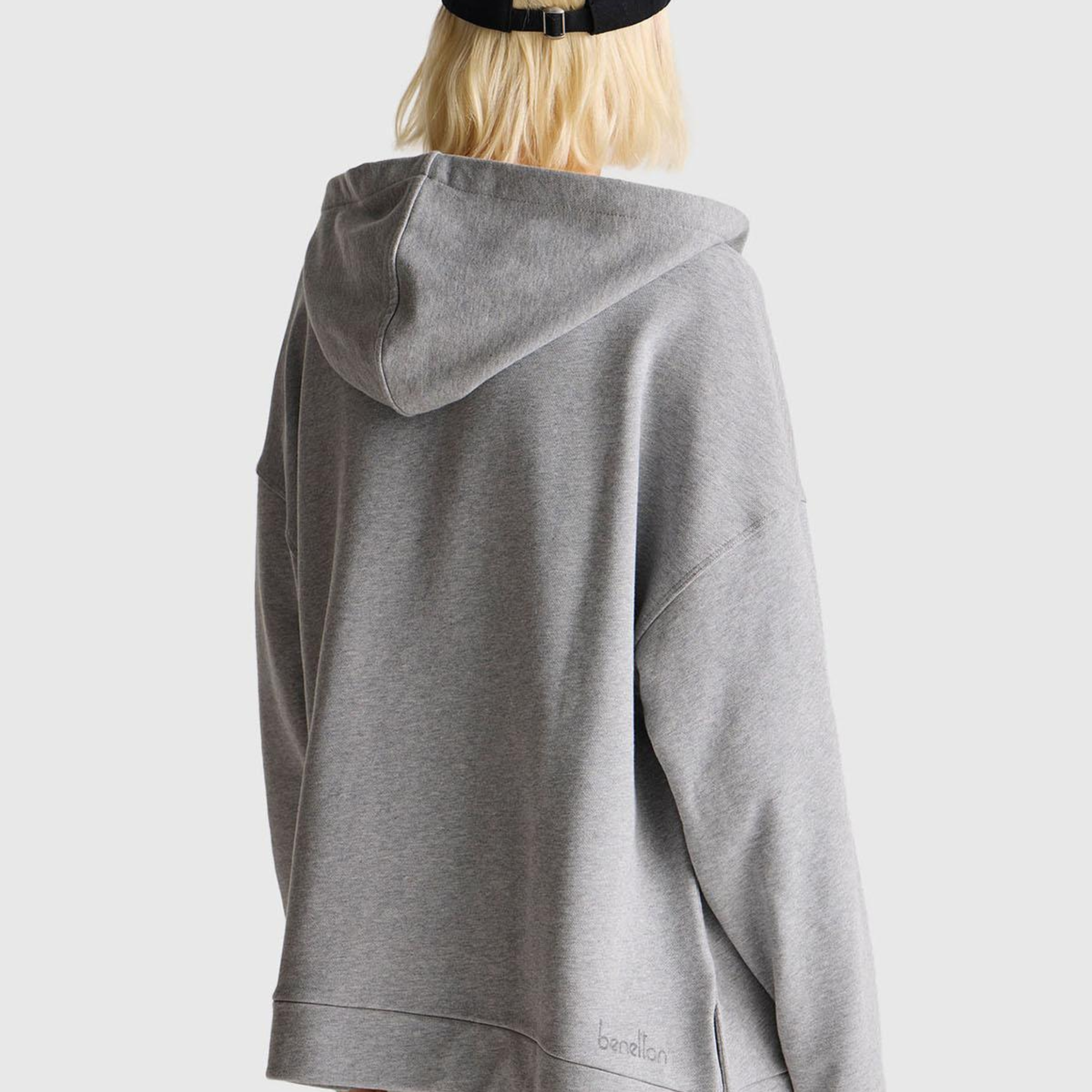 Kadın Gri Melanj Logo Baskı Detaylı Kapüşonlu Relax Fit Sweatshirt