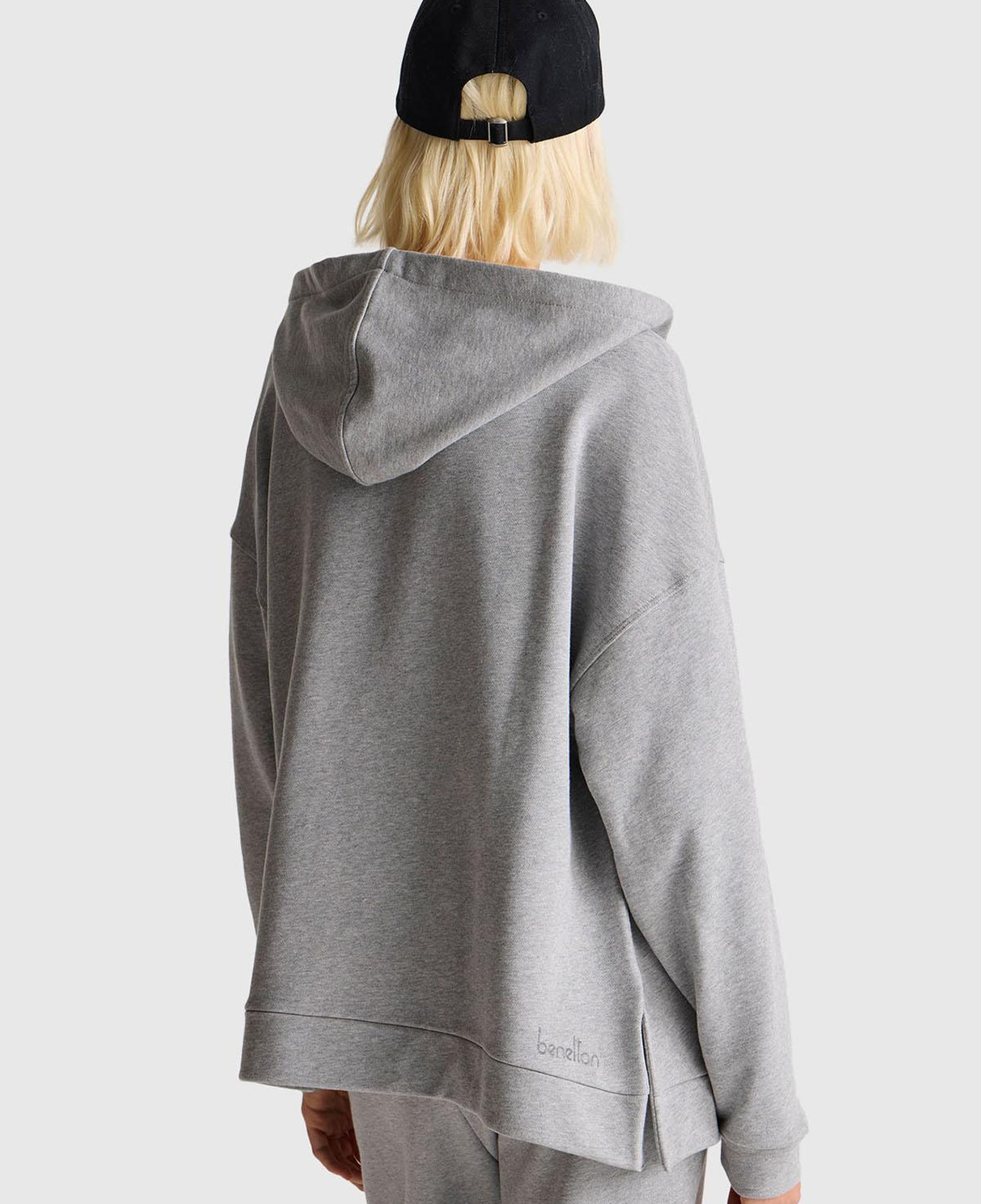Kadın Gri Melanj Logo Baskı Detaylı Kapüşonlu Relax Fit Sweatshirt