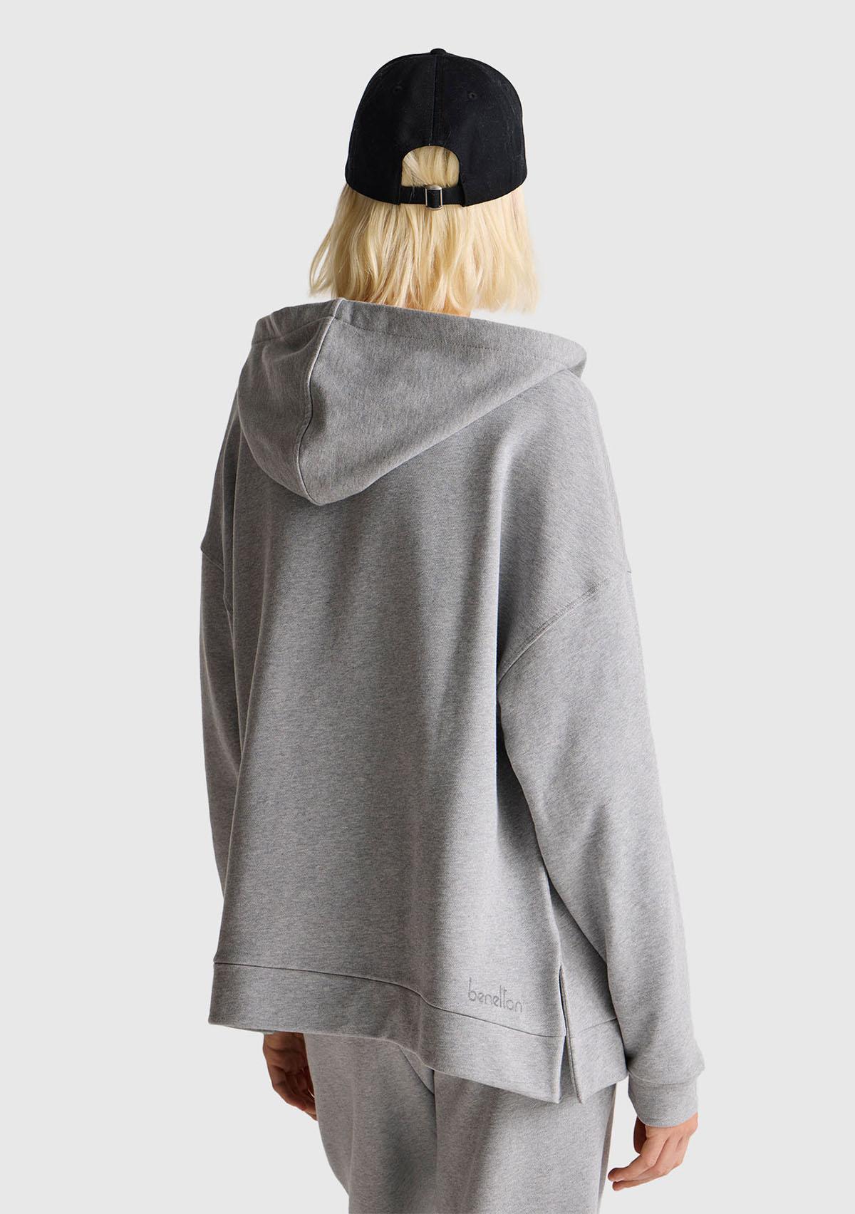 Kadın Gri Melanj Logo Baskı Detaylı Kapüşonlu Relax Fit Sweatshirt