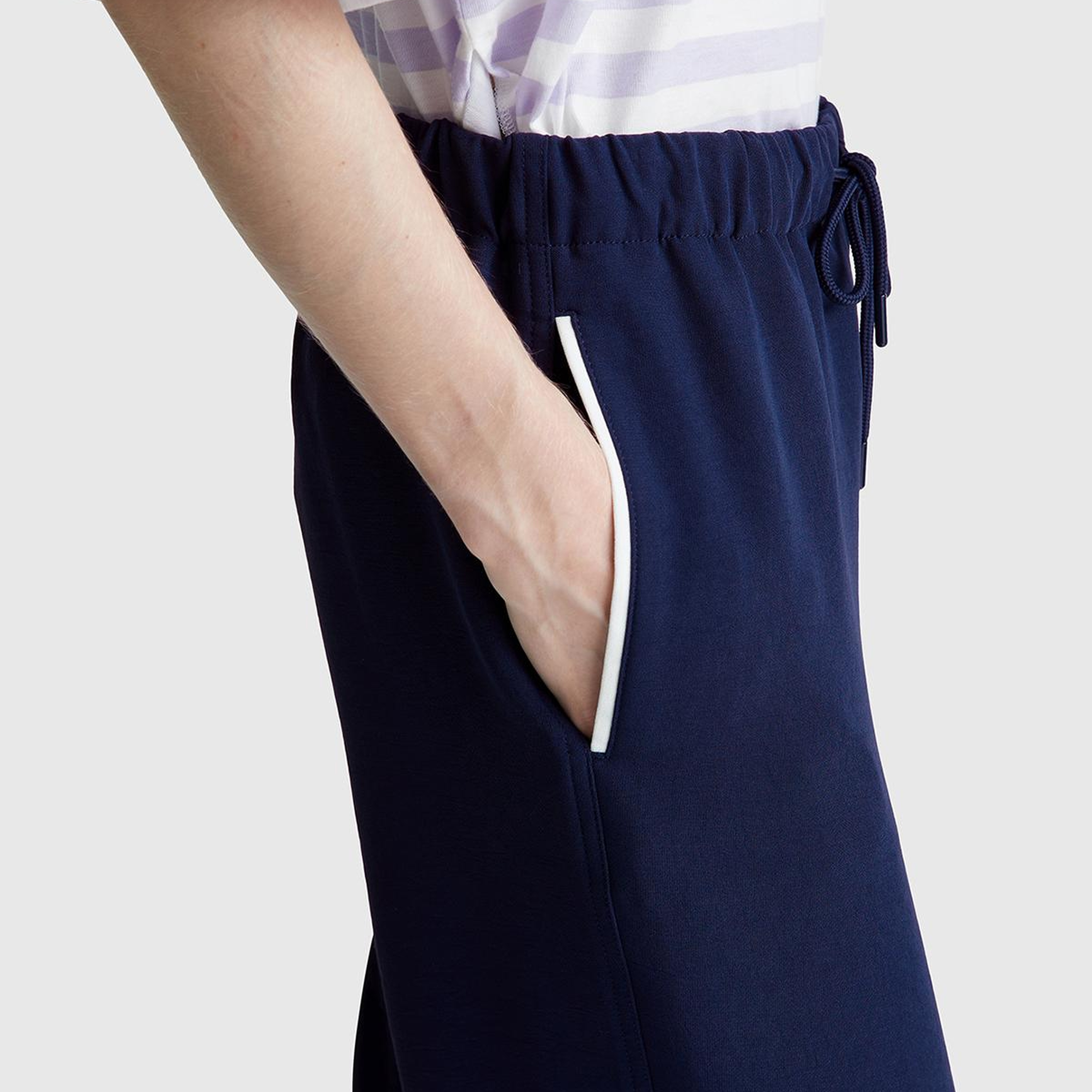 Kadın Lacivert Beli Bağcıklı Cepli Pantolon