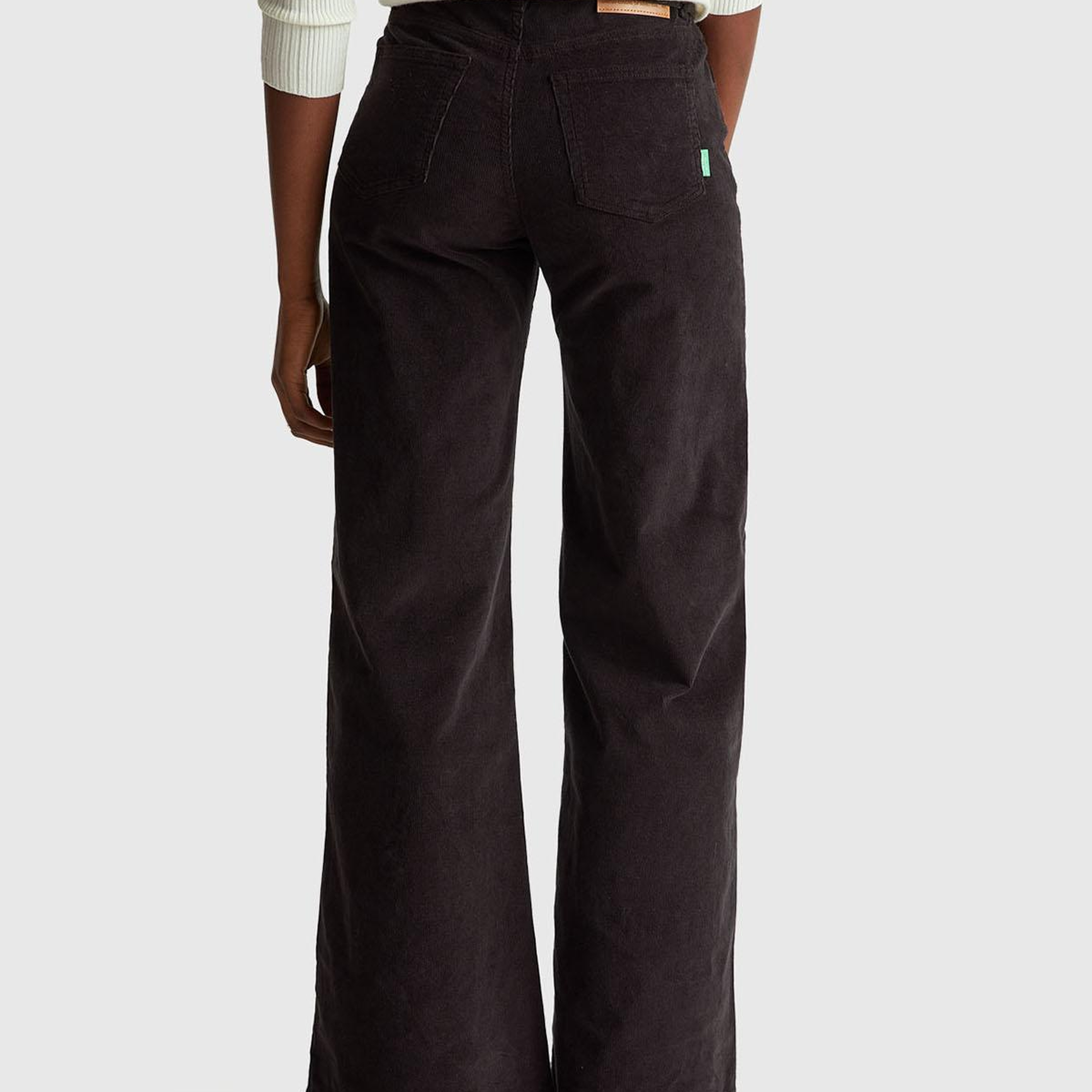 Kadın Sİyah Pamuk Karışımlı Arkası Logo Etiketli Geniş Paça  Kadife Pantolon