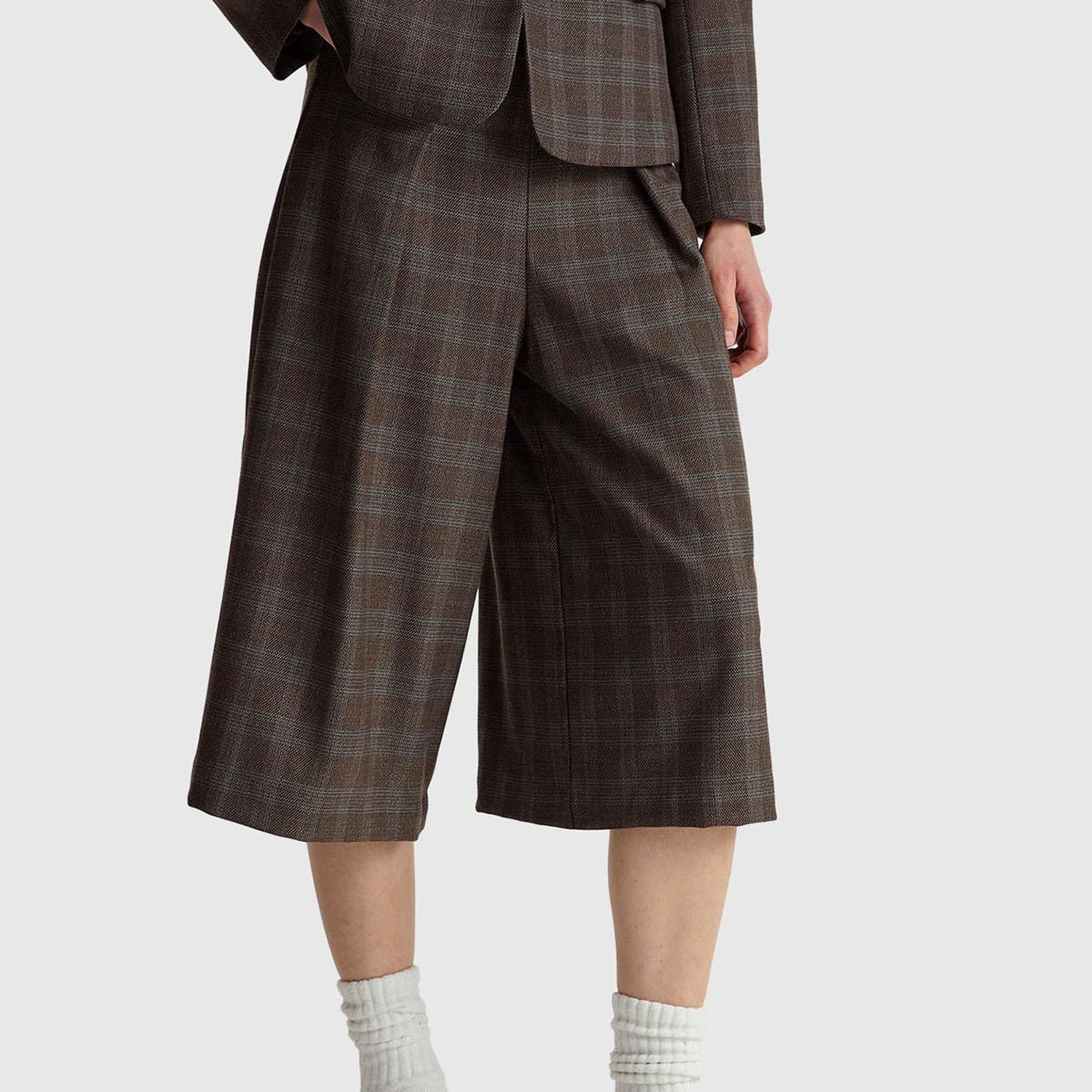 Kadın Kahverengi Viskoz Karışımlı Şort