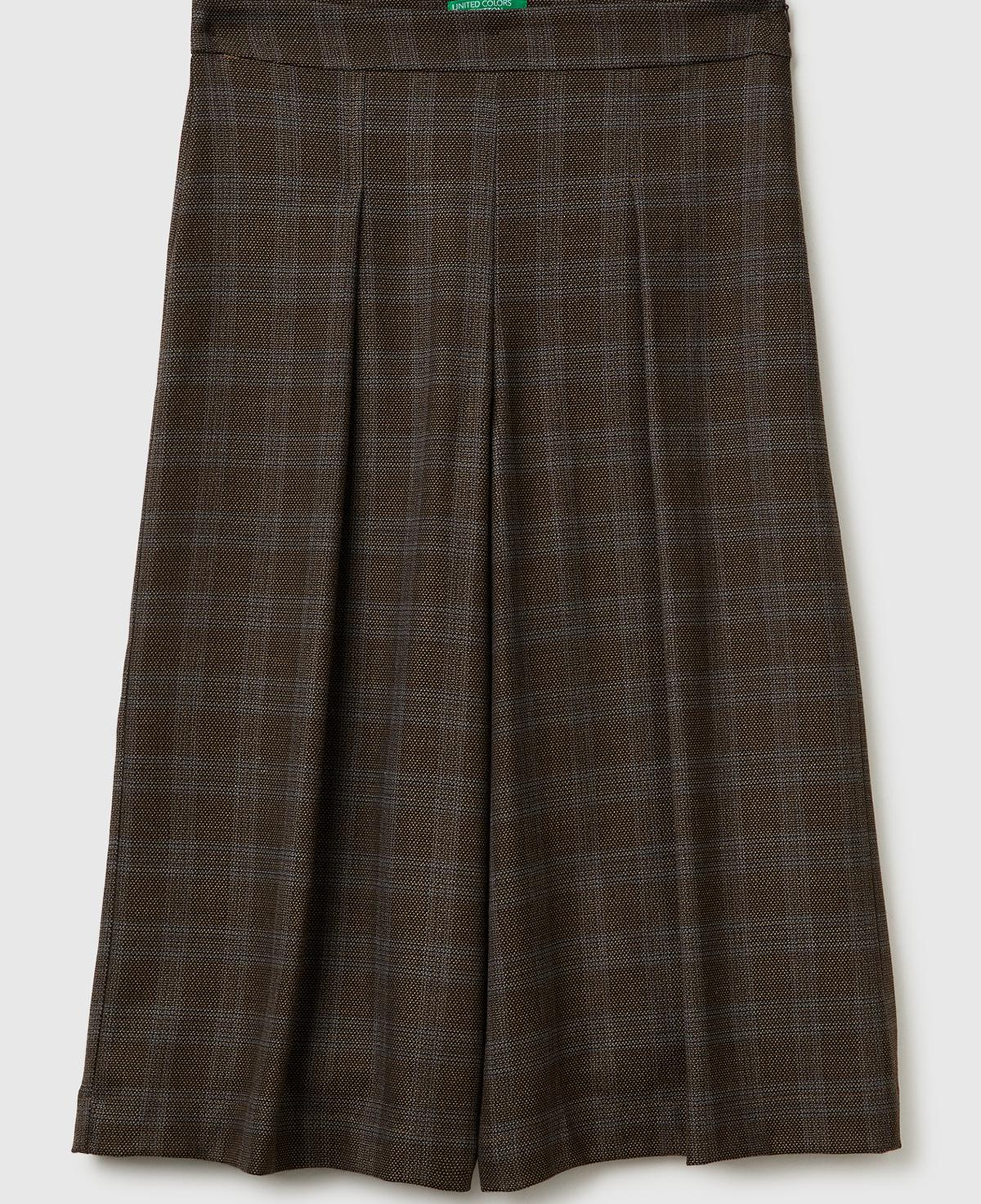 Kadın Kahverengi Viskoz Karışımlı Şort