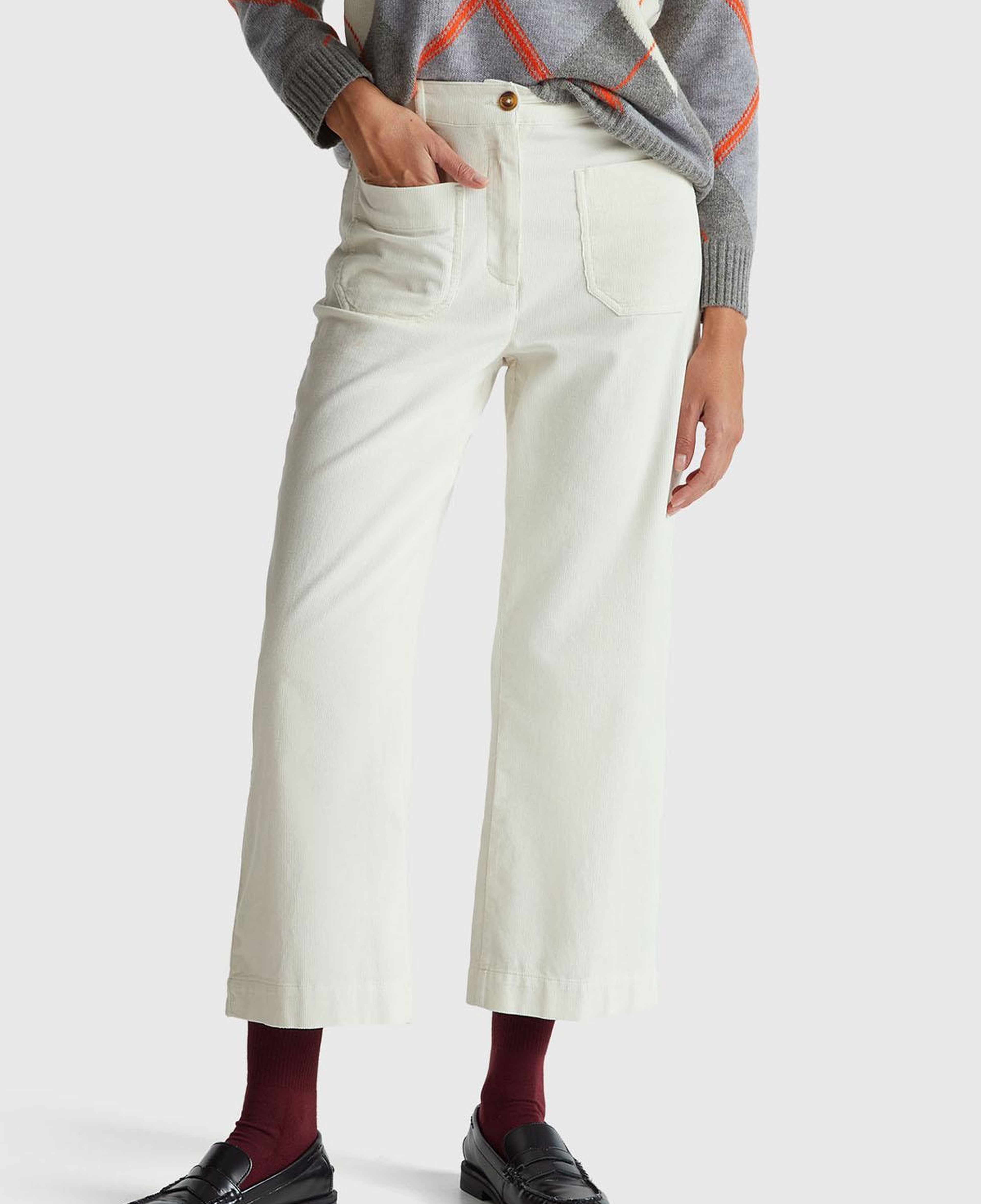 Kadın Krem %100 Pamuk Önü Yama Cepli Düz Paça Pantolon