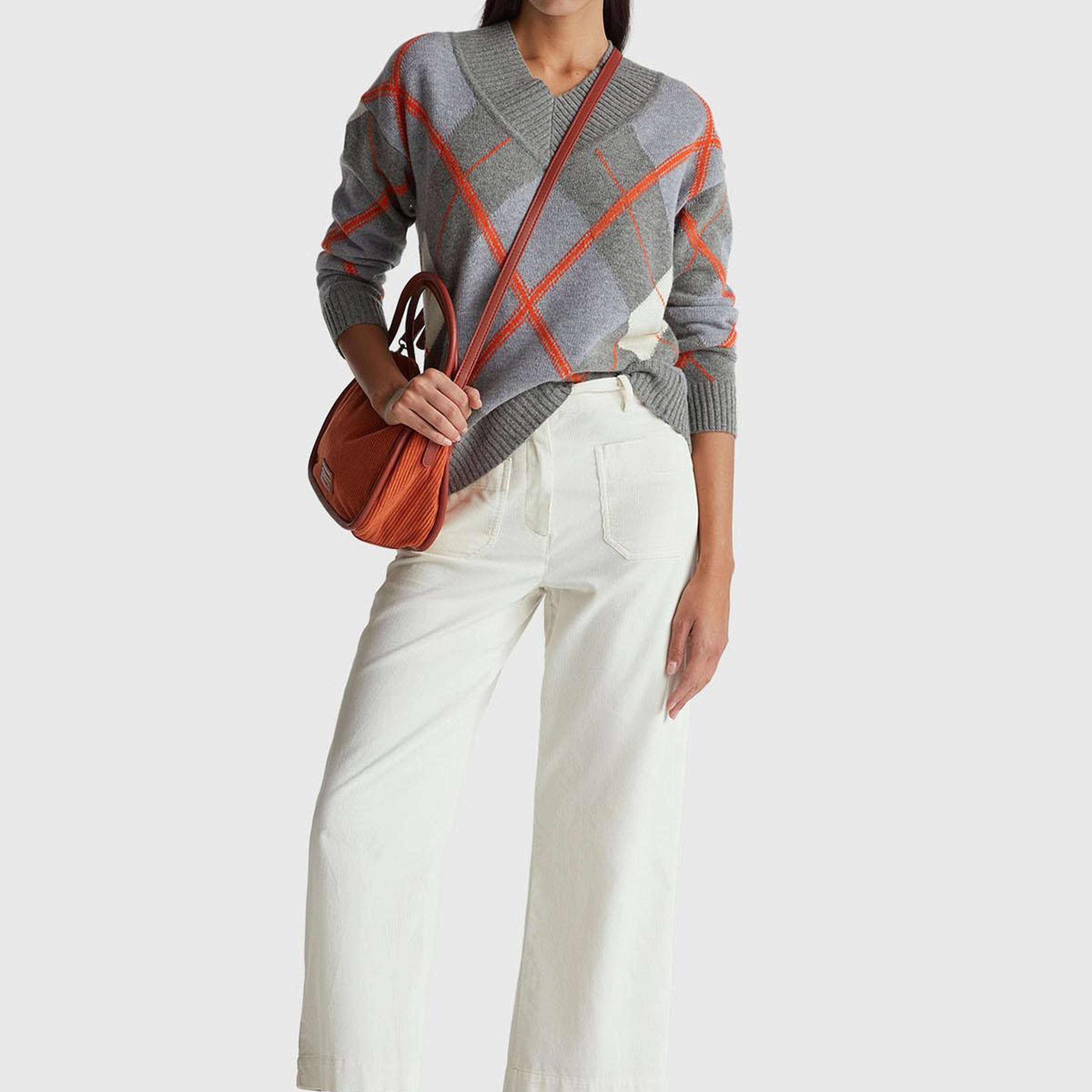 Kadın Krem %100 Pamuk Önü Yama Cepli Düz Paça Pantolon