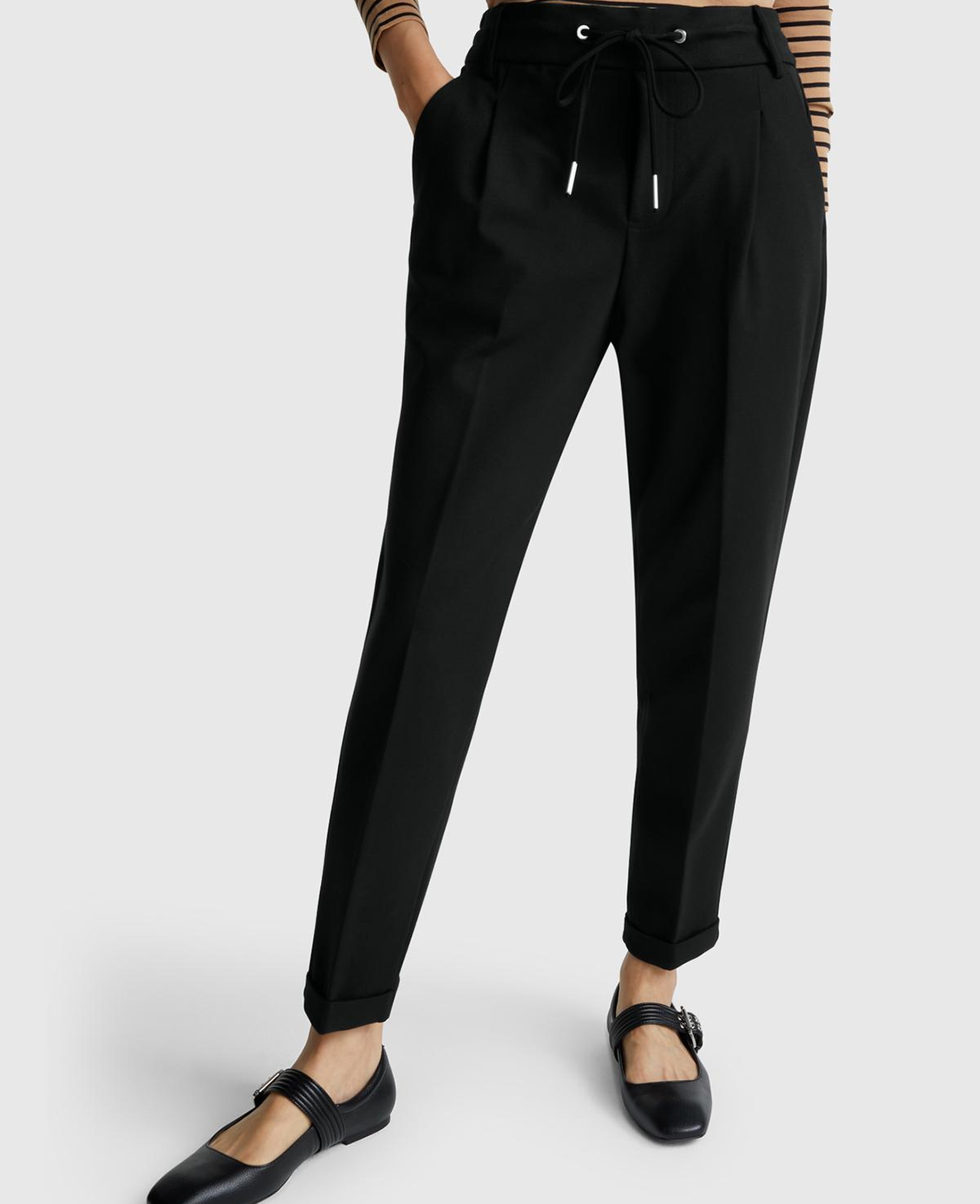 Kadın Siyah  Beli Lastikli Pantolon