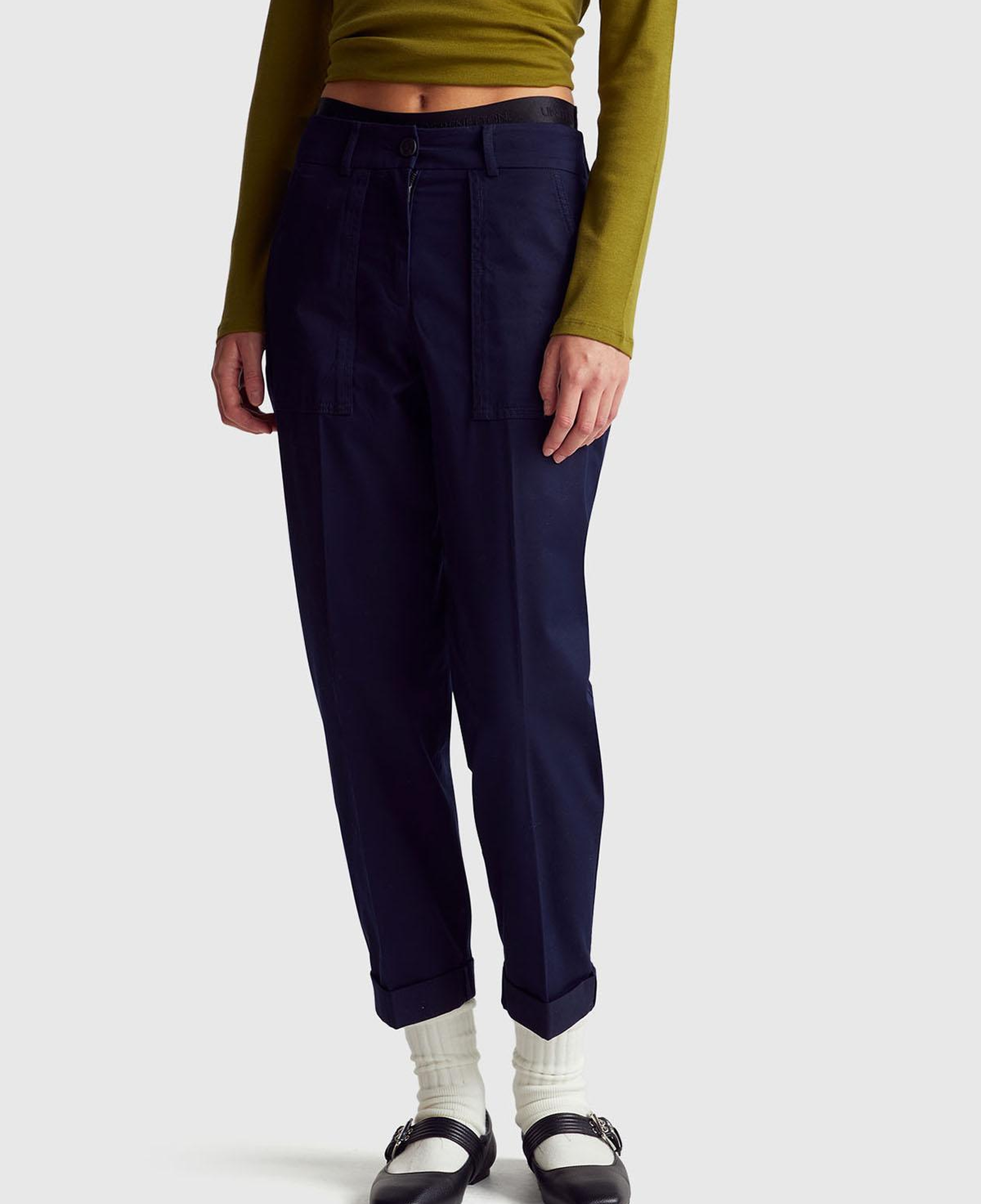 Kadın Lacivert Pamuk Karışımlı Önü Dikiş Detaylı Paçası Kıvrık Pantolon