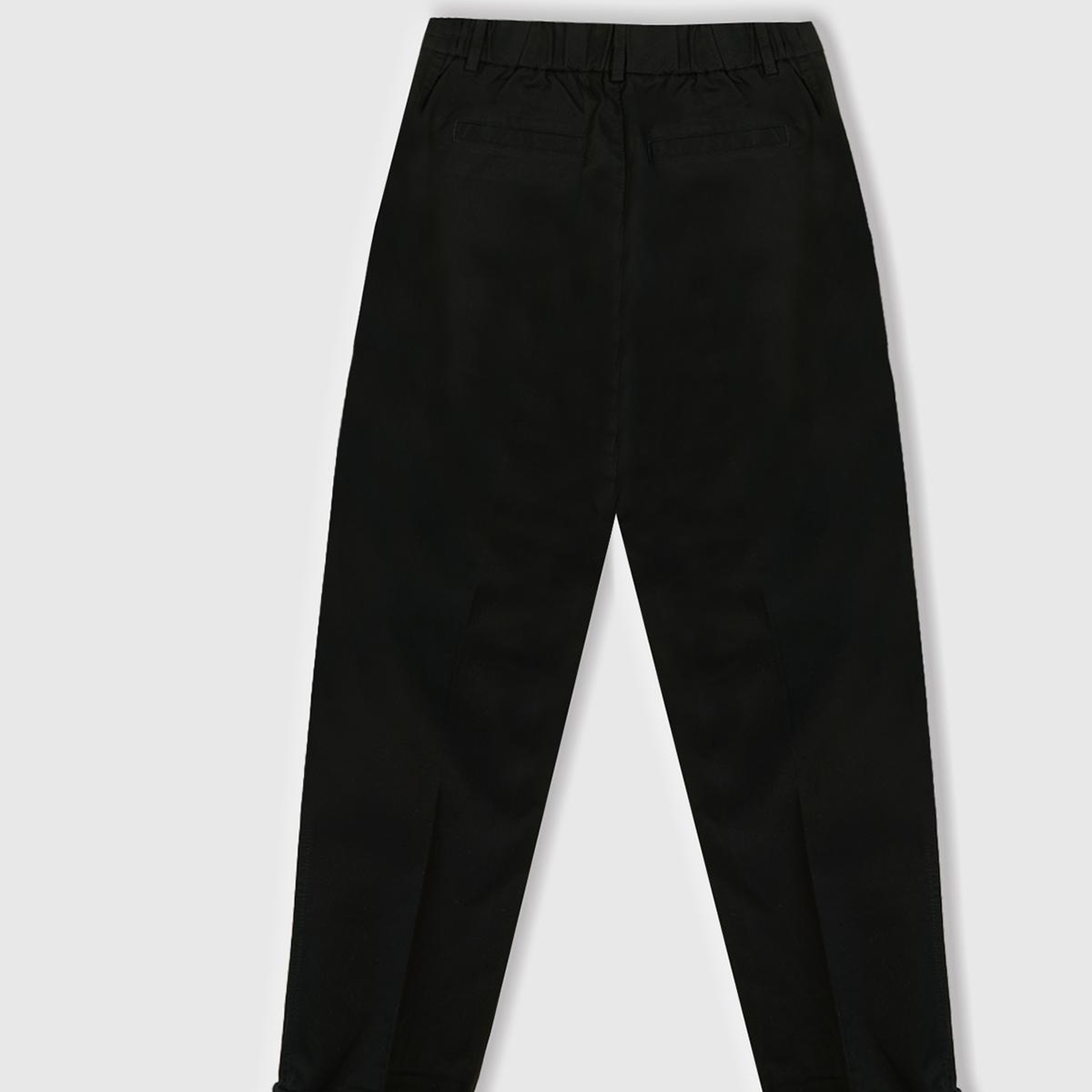 Kadın Siyah Pamuk Karışımlı Önü Dikiş Detaylı Paçası Kıvrık Pantolon