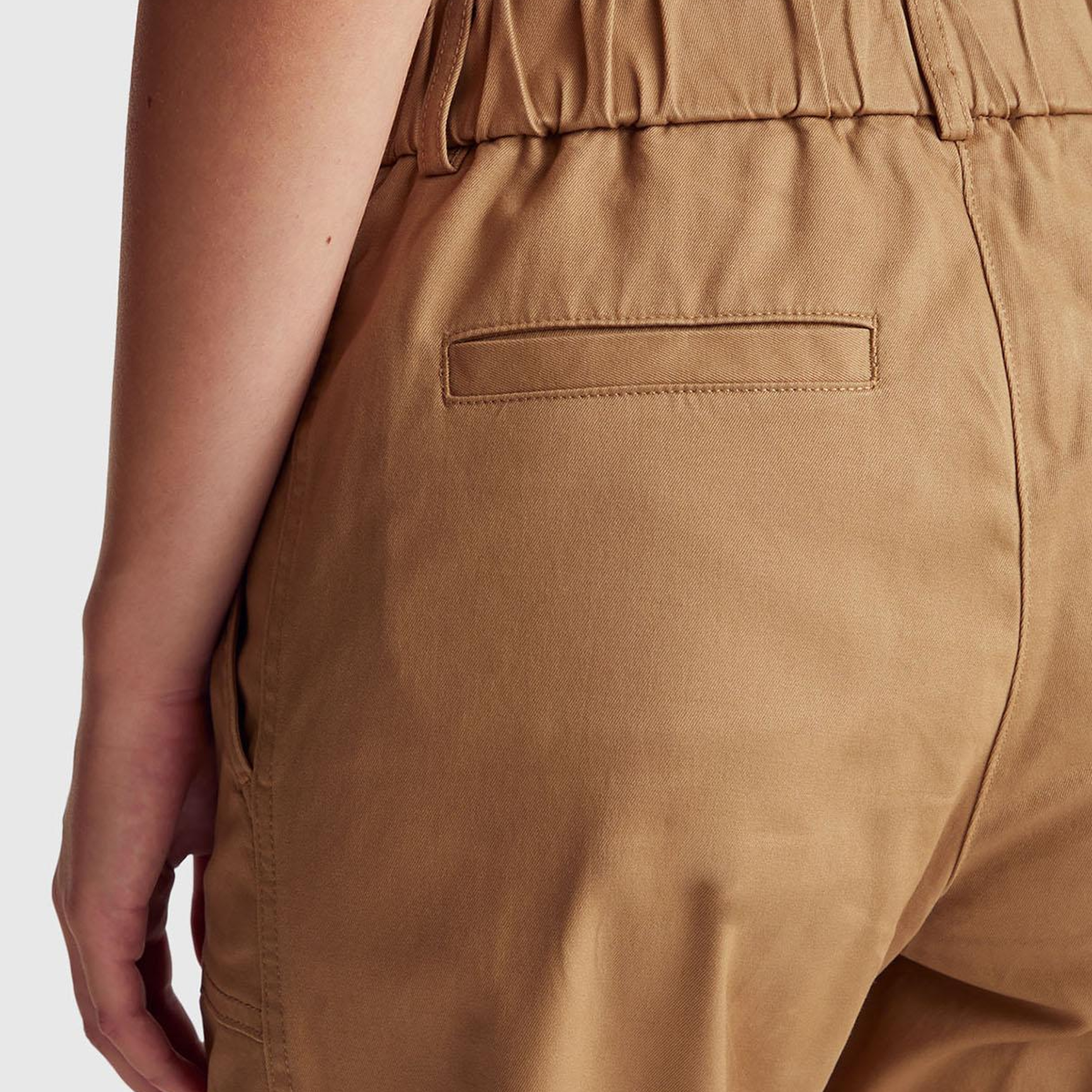 Kadın Taba Pamuk Karışımlı Önü Dikiş Detaylı Paçası Kıvrık Pantolon