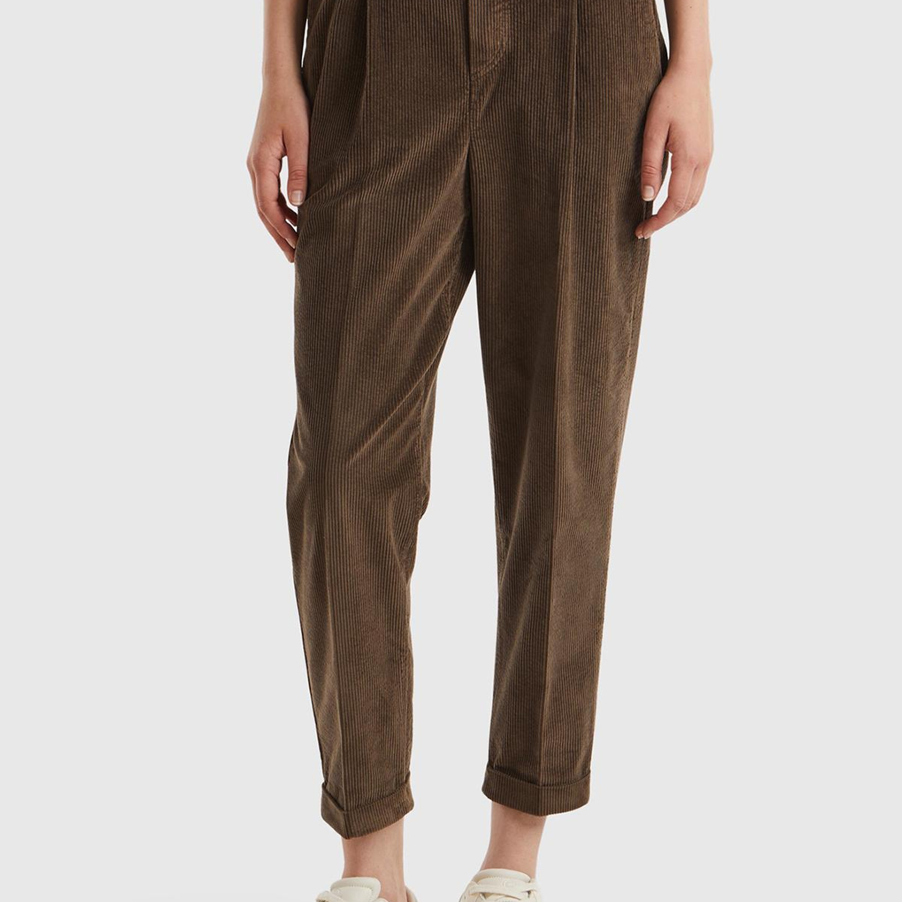 Kadın Koyu Kahverengi Beli Lastikli Kadife Pantolon