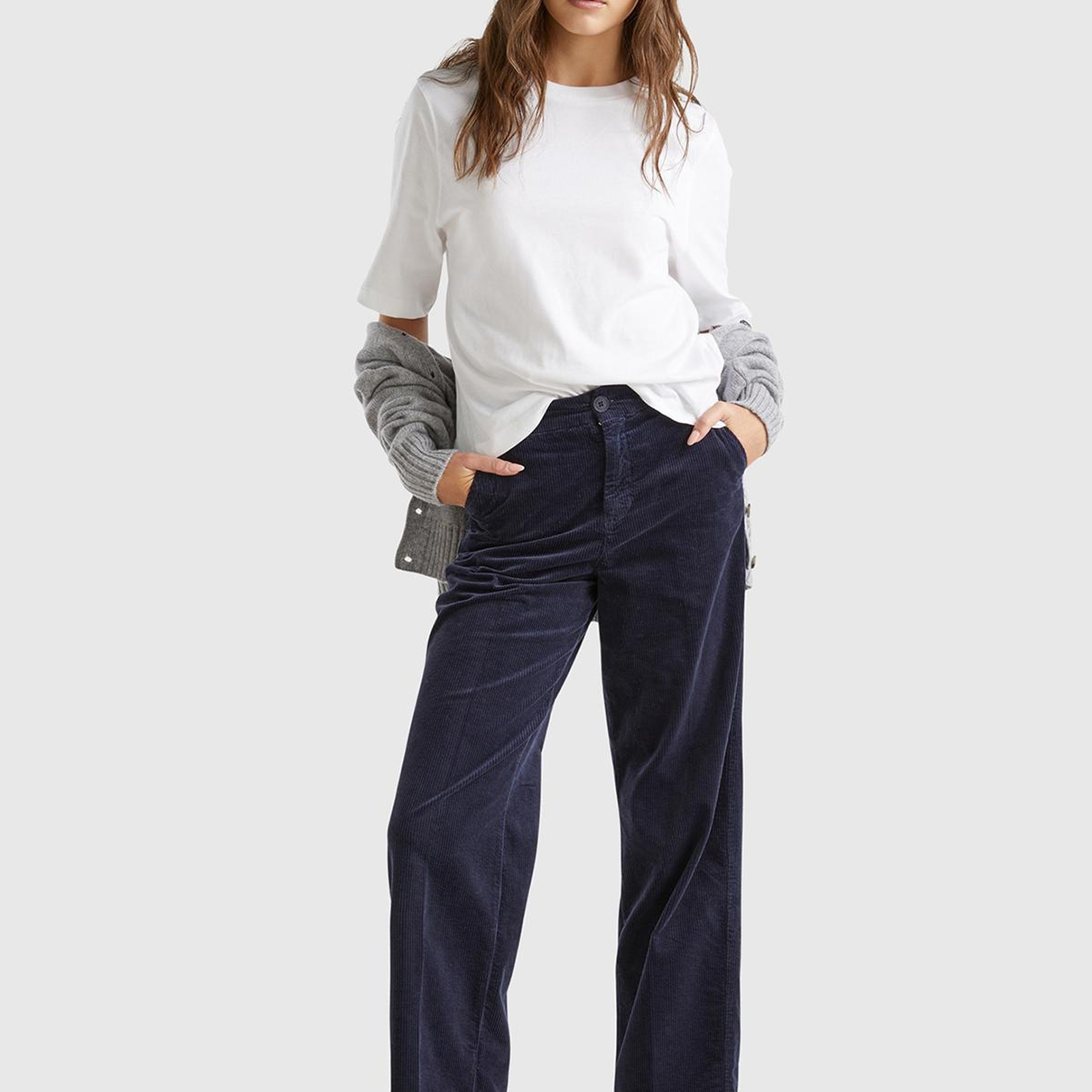 Kadın Lacivert Pamuk Karışımlı Arkası Lastikli Cepli Geniş Paça Kadife Pantolon