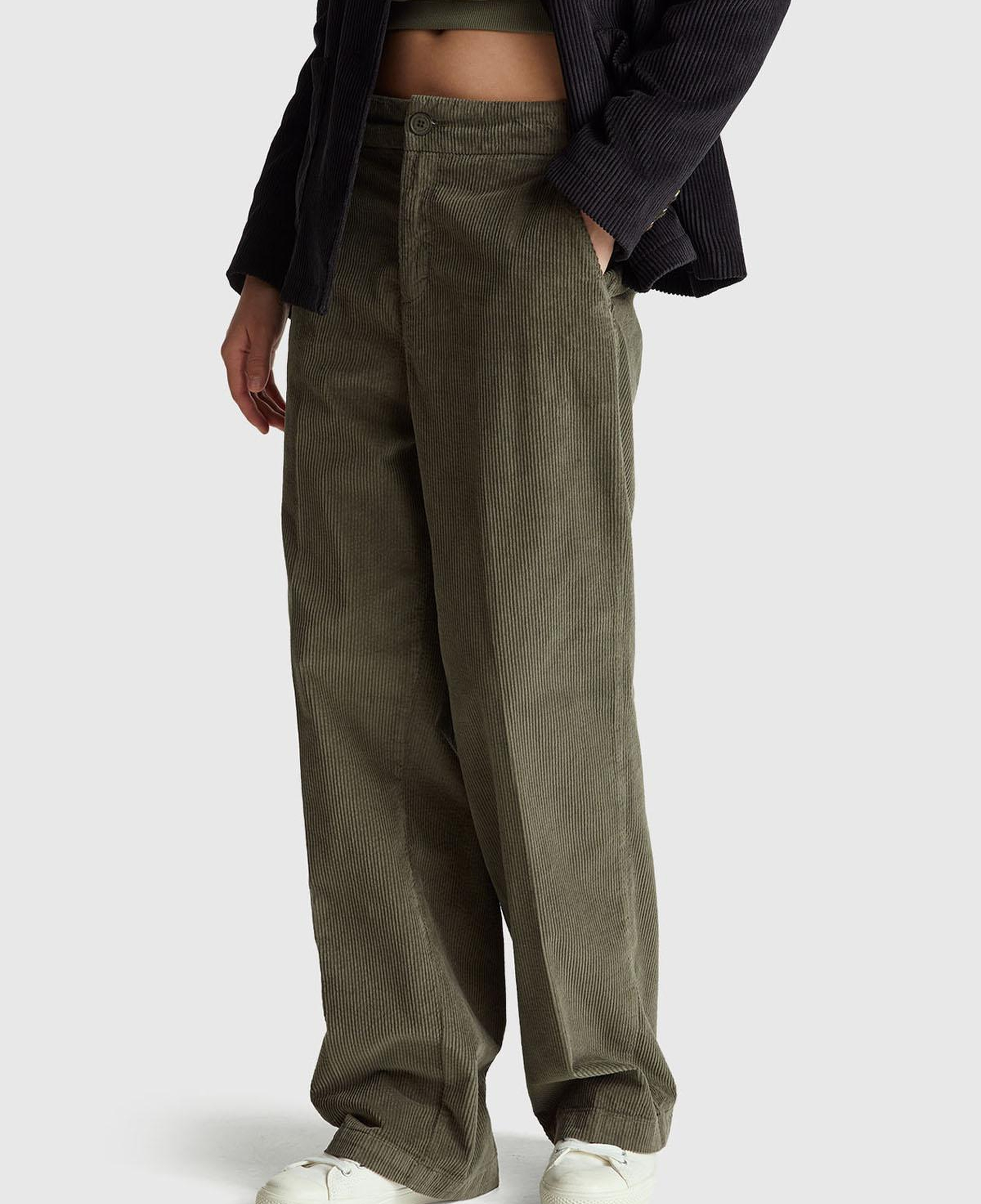 Kadın Haki Pamuk Karışımlı Arkası Lastikli Cepli Geniş Paça Kadife Pantolon