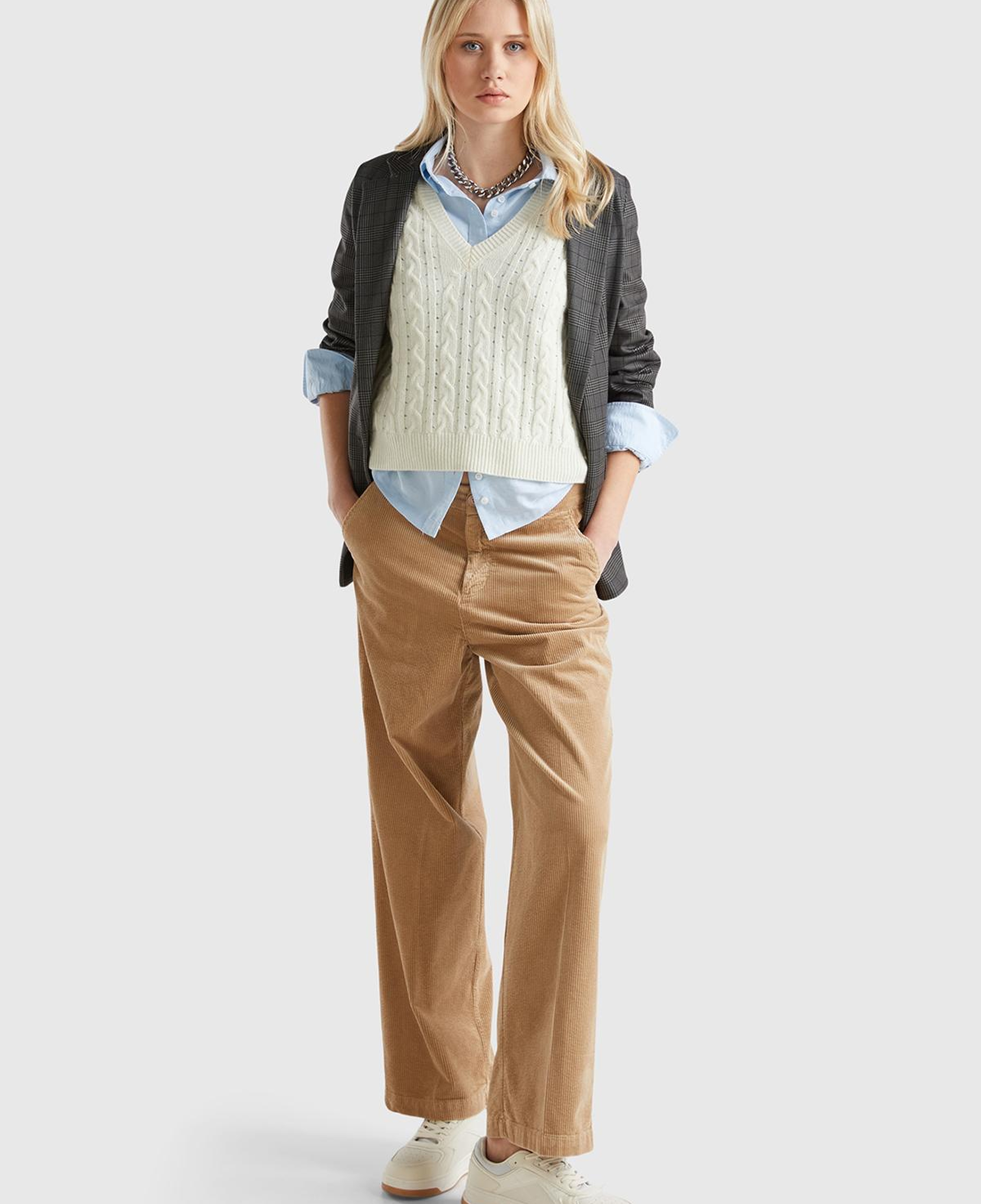 Kadın Taba Pamuk Karışımlı Arkası Lastikli Cepli Geniş Paça Kadife Pantolon