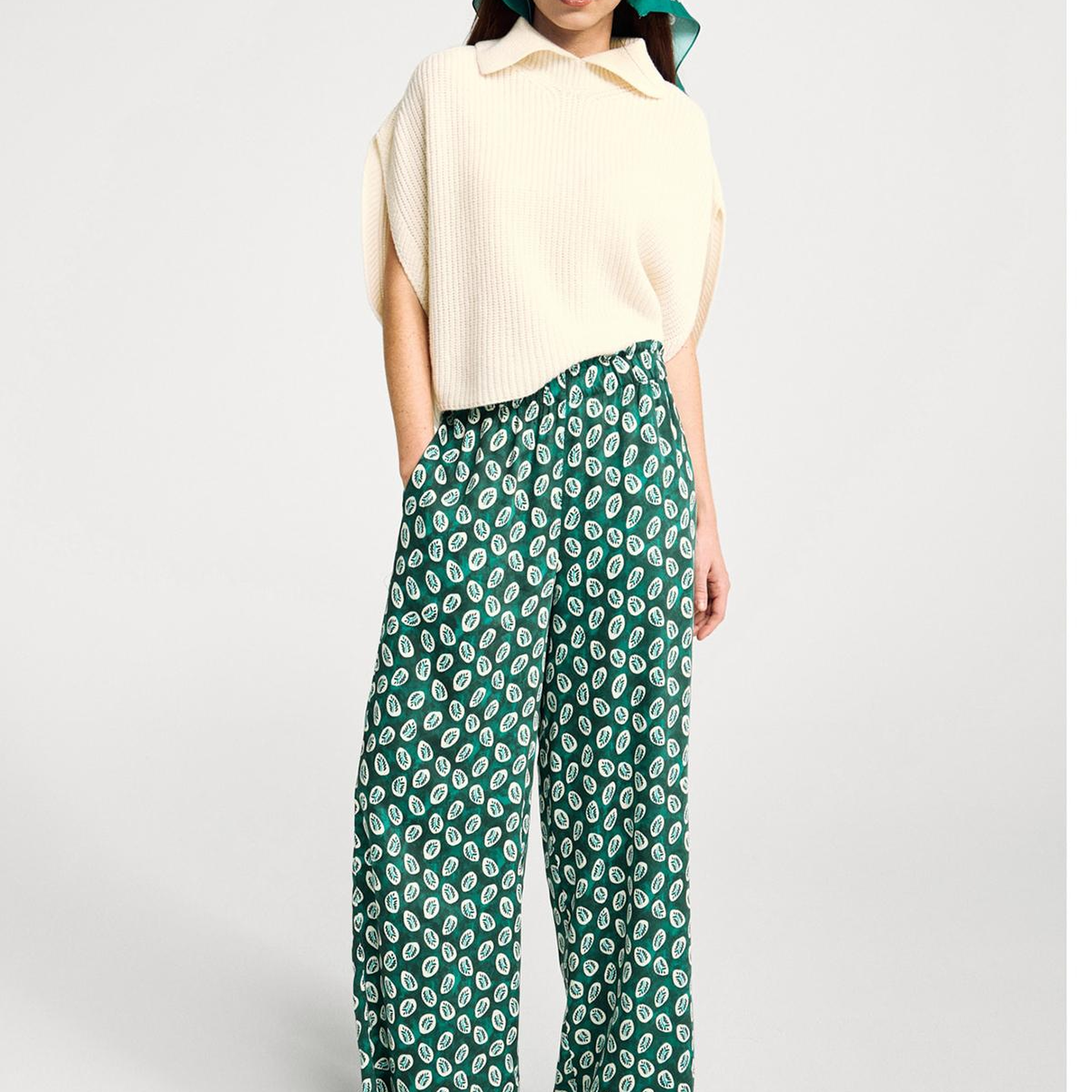 Kadın Yeşil %100 Viskon Rahat Kesim Beli Lastikli Cepli Pantolon