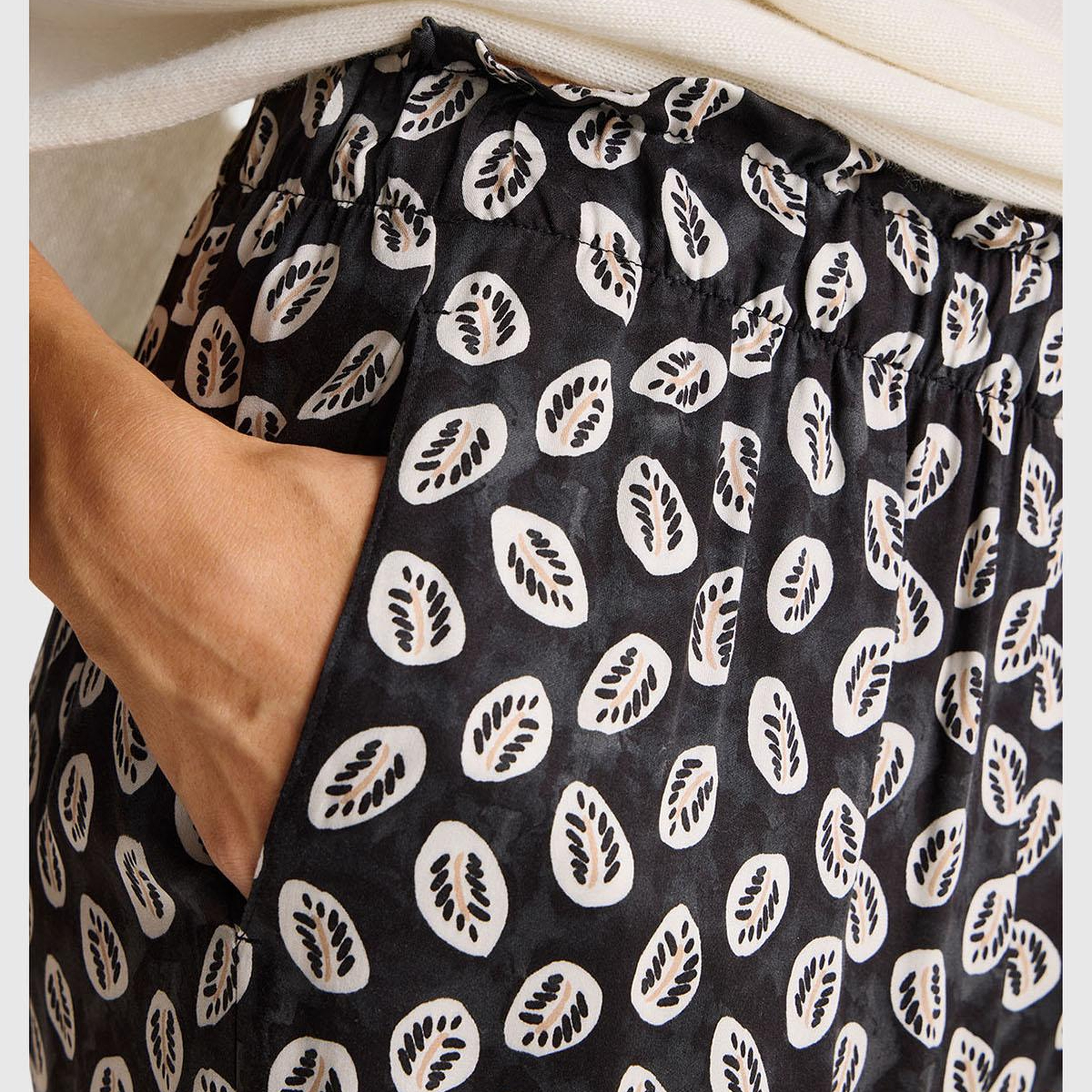 Kadın Lacivert %100 Viskoz Desenli Geniş Paça Pantolon