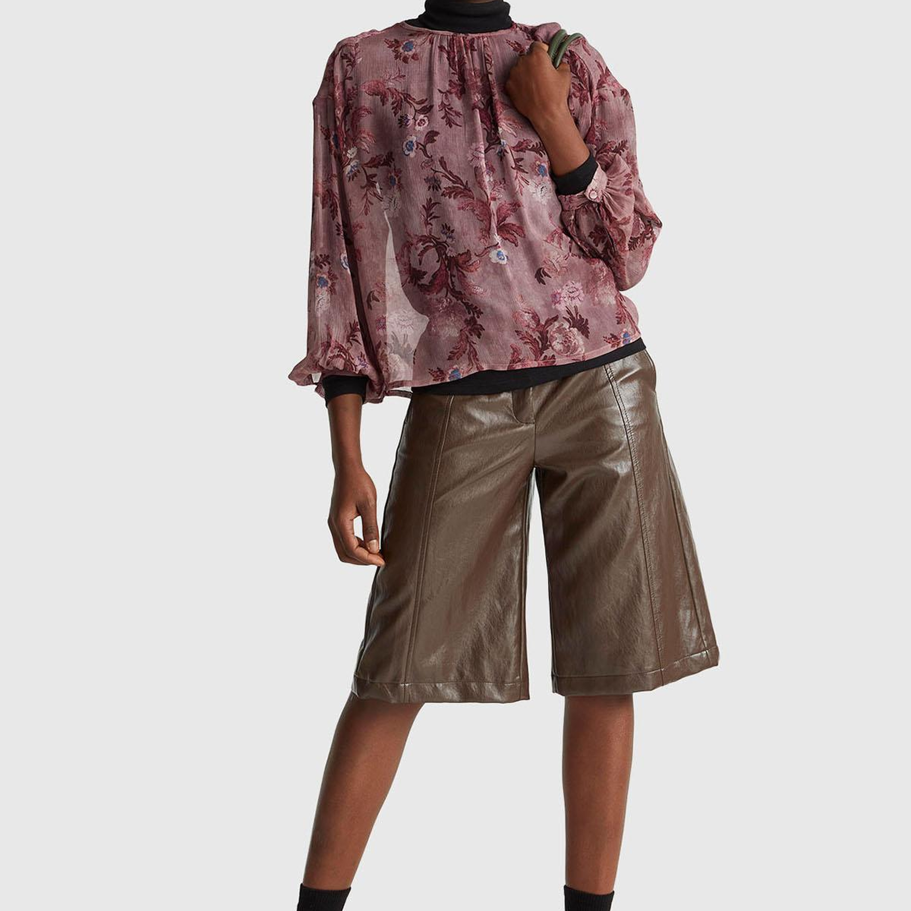 Kadın Koyu Kahverengi Suni Deri Bermuda Şort