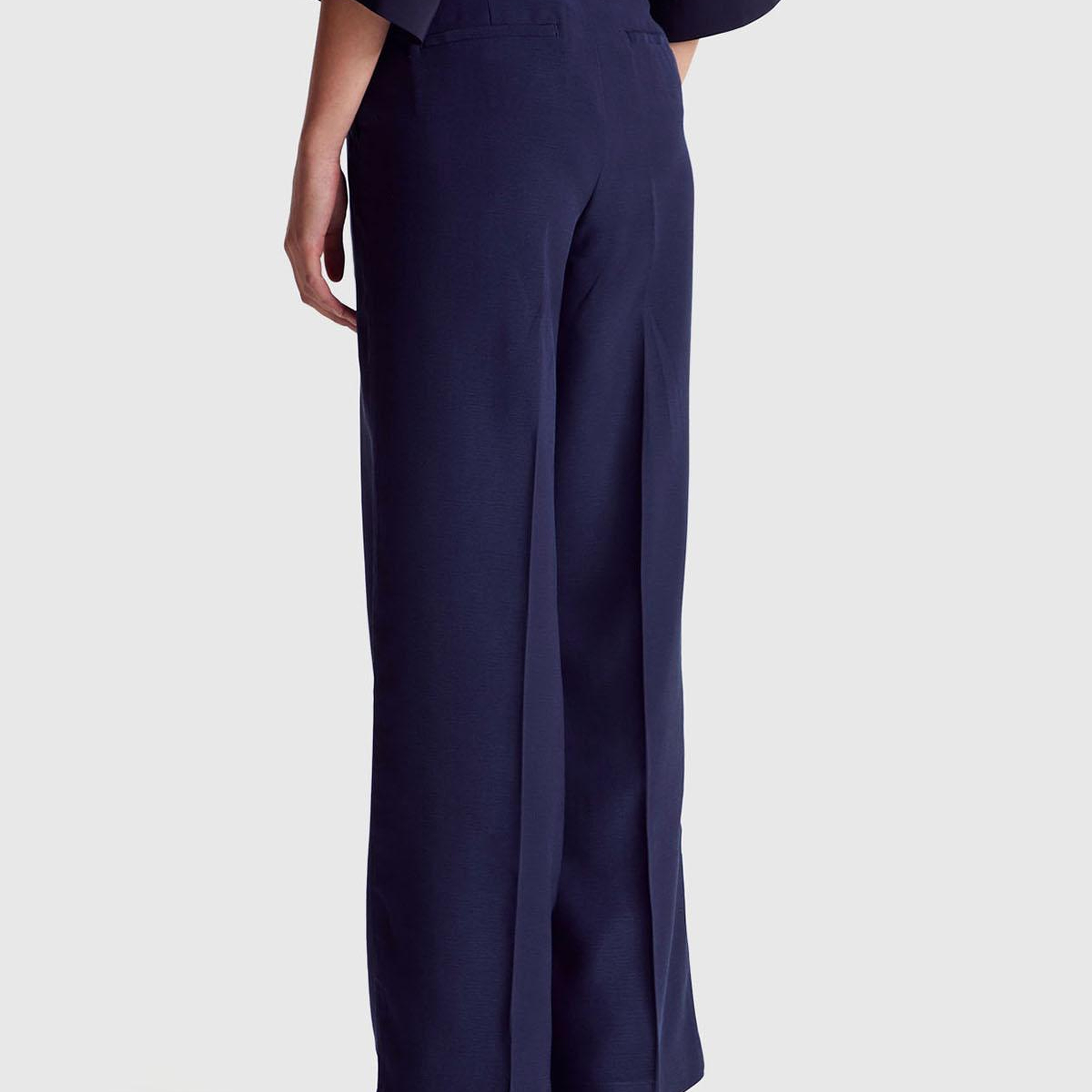 Kadın Lacivert Viskoz Karışımlı Arka Cep Detaylı Geniş Paça Pantolon