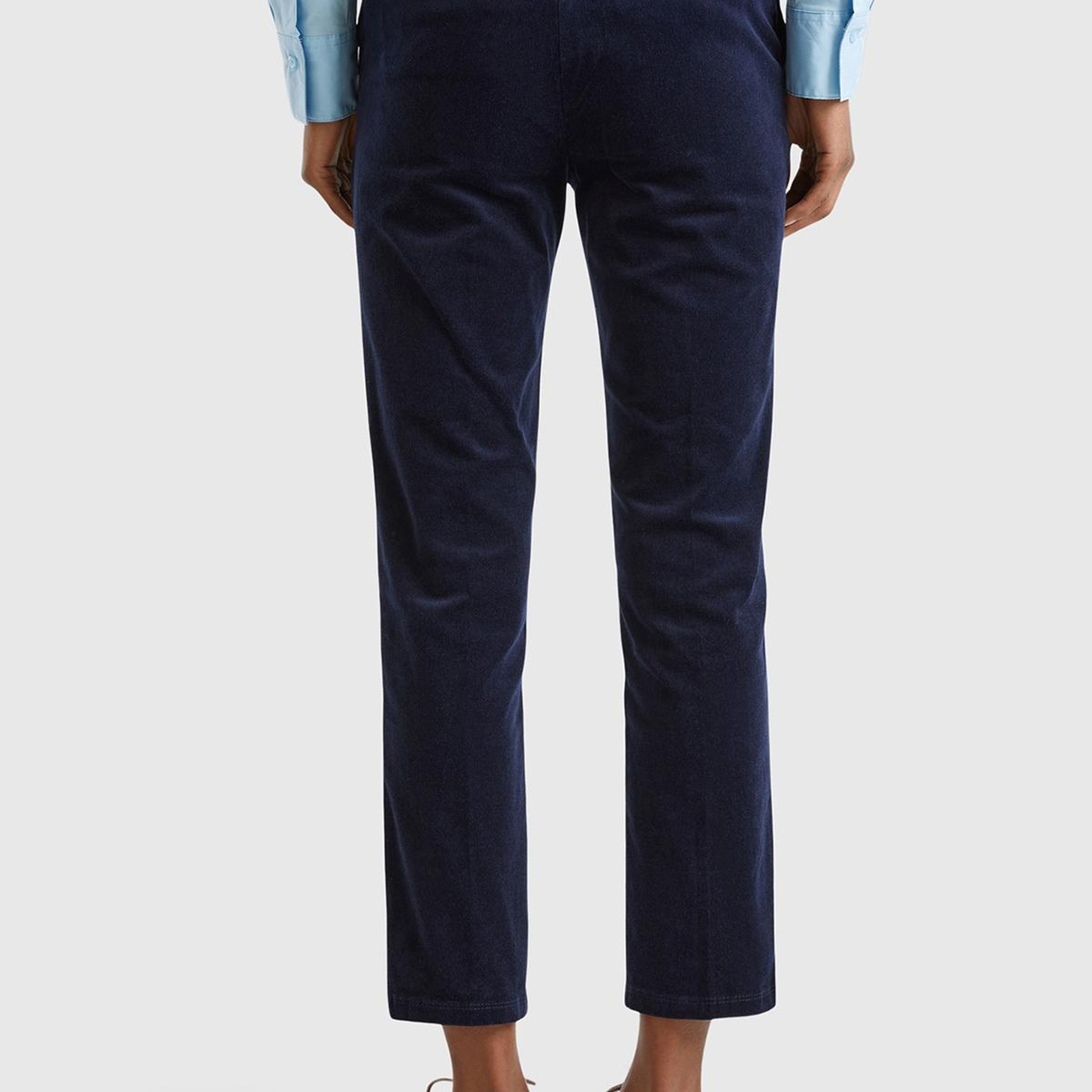 Kadın Lacivert Pamuk ve Modal Karışımlı Önü Cepli Kadife Chino Pantolon