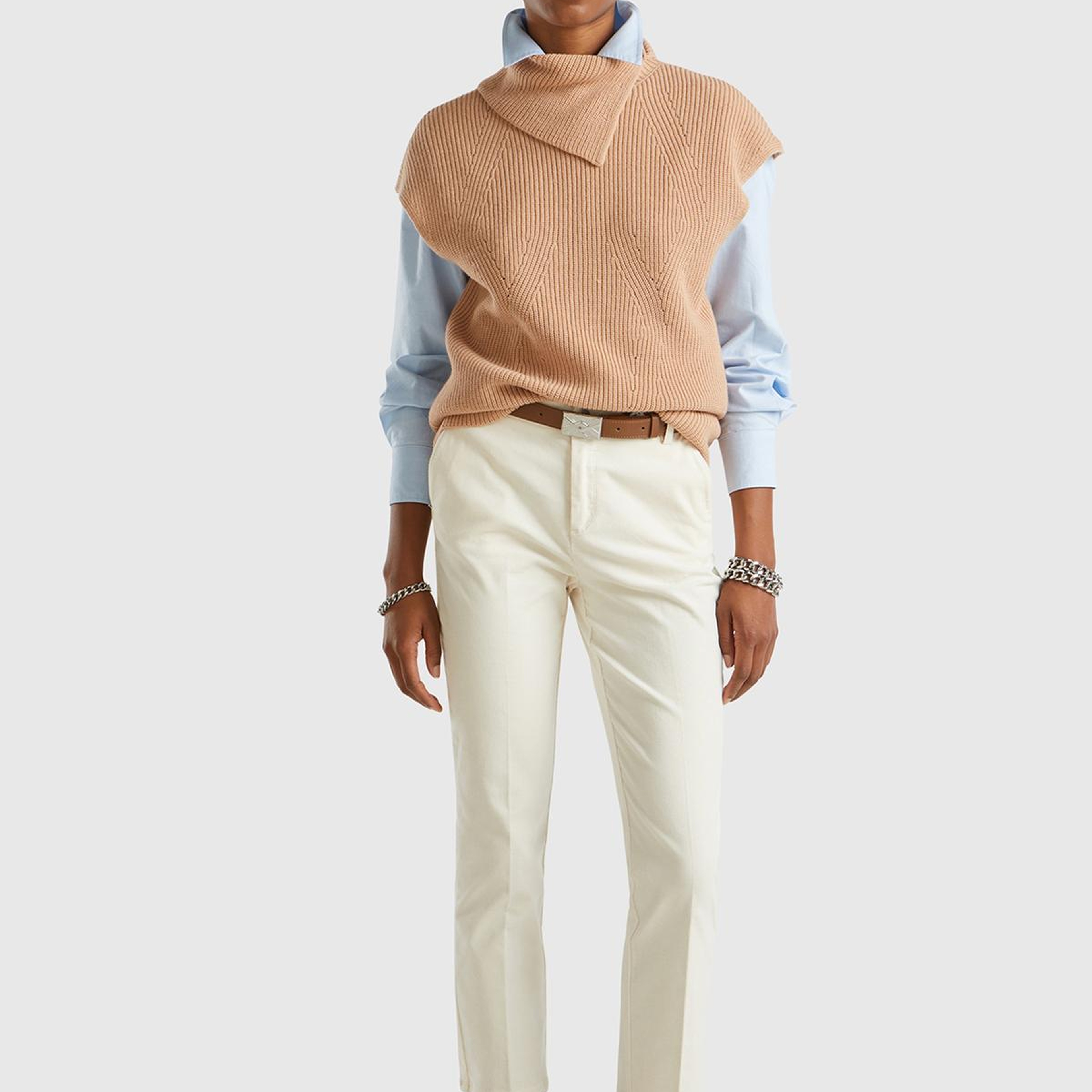 Kadın Krem Pamuk ve Modal Karışımlı Önü Cepli Kadife Chino Pantolon