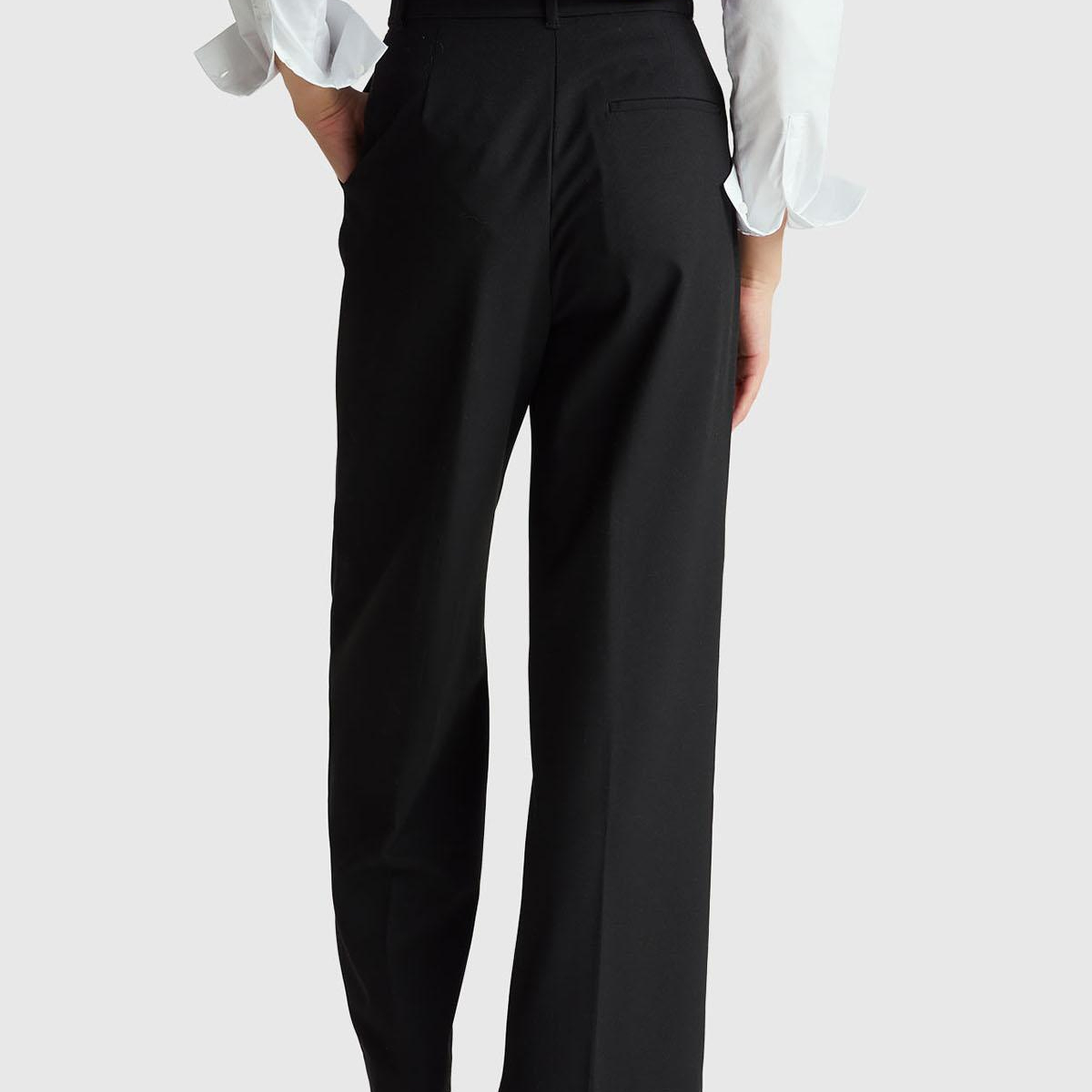 Kadın Siyah Viskoz Karışımlı Cepli Önden Fermuarlı Pantolon