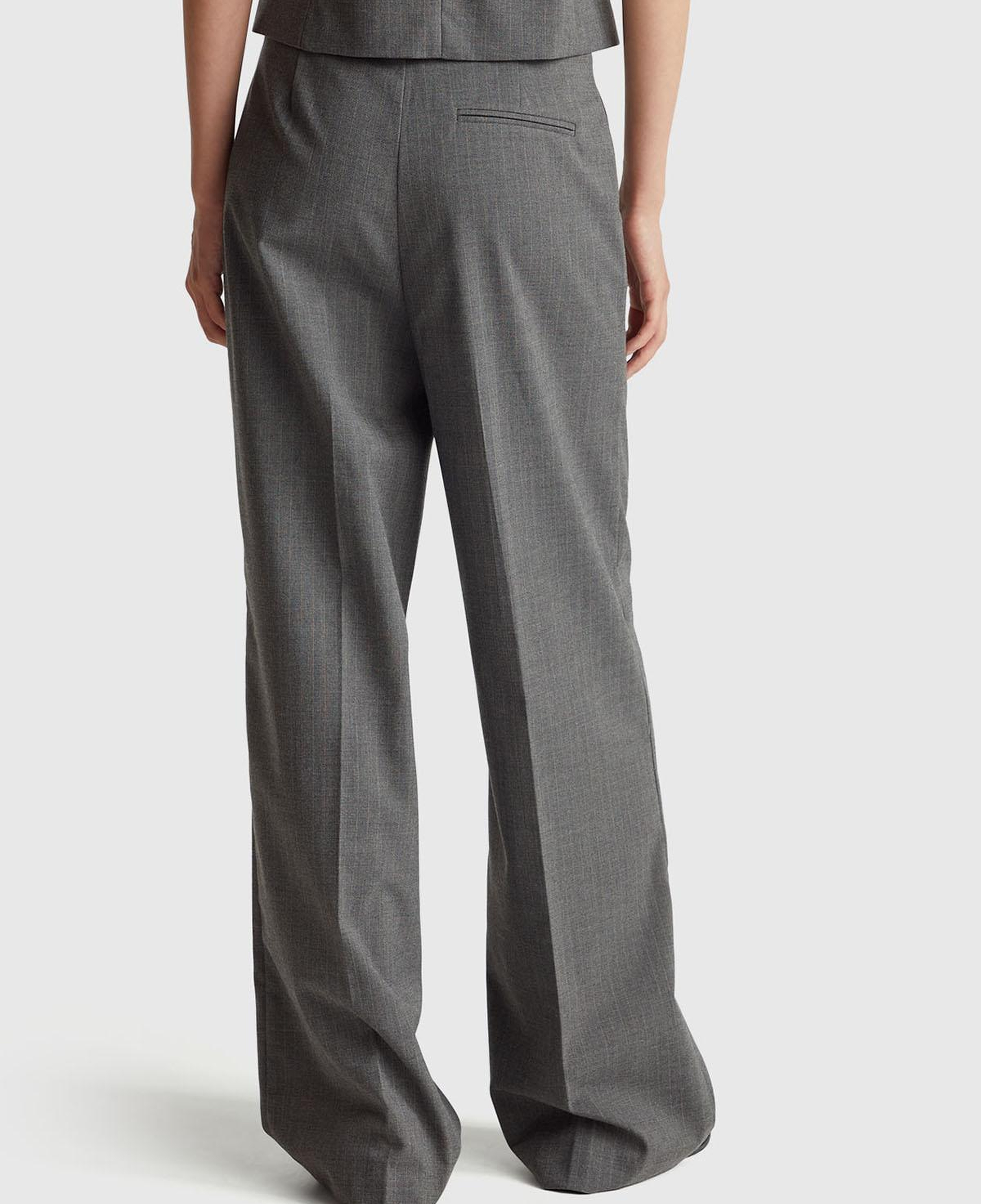 Kadın Koyu Gri  Viskoz Karışımlı Cepli Bol Paça Pantolon