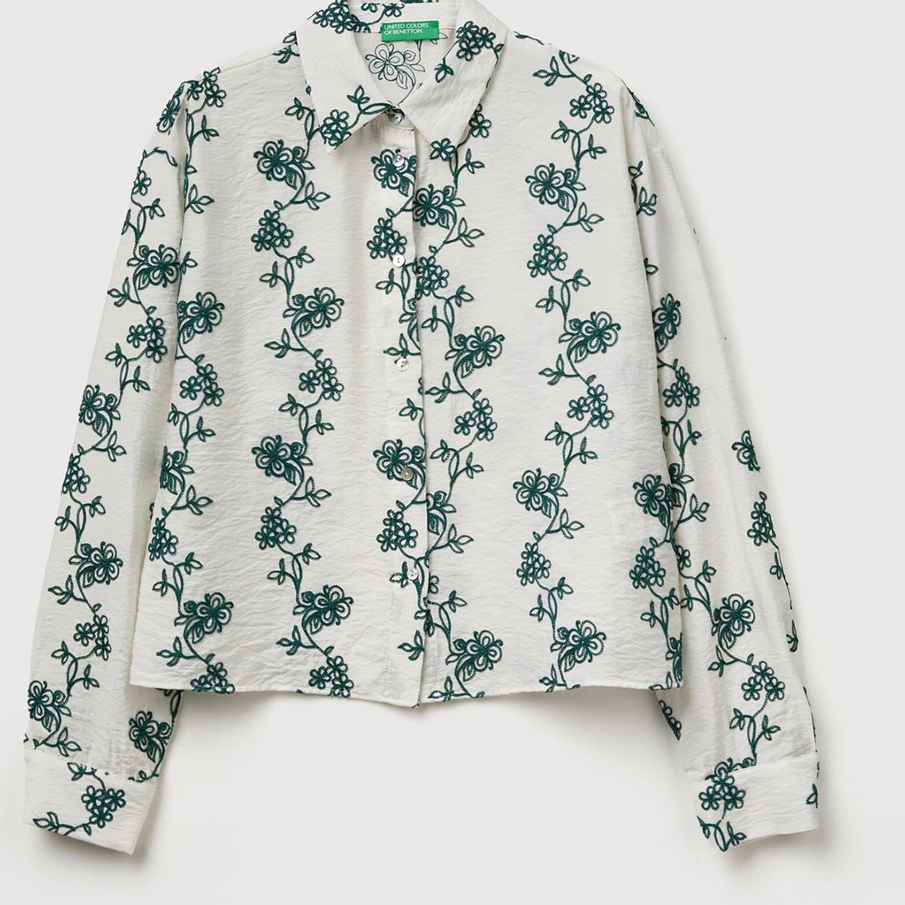 Kadın Ekru-Yeşil Viskoz Karışımlı Çiçek Desenli Boxy Fit Gömlek