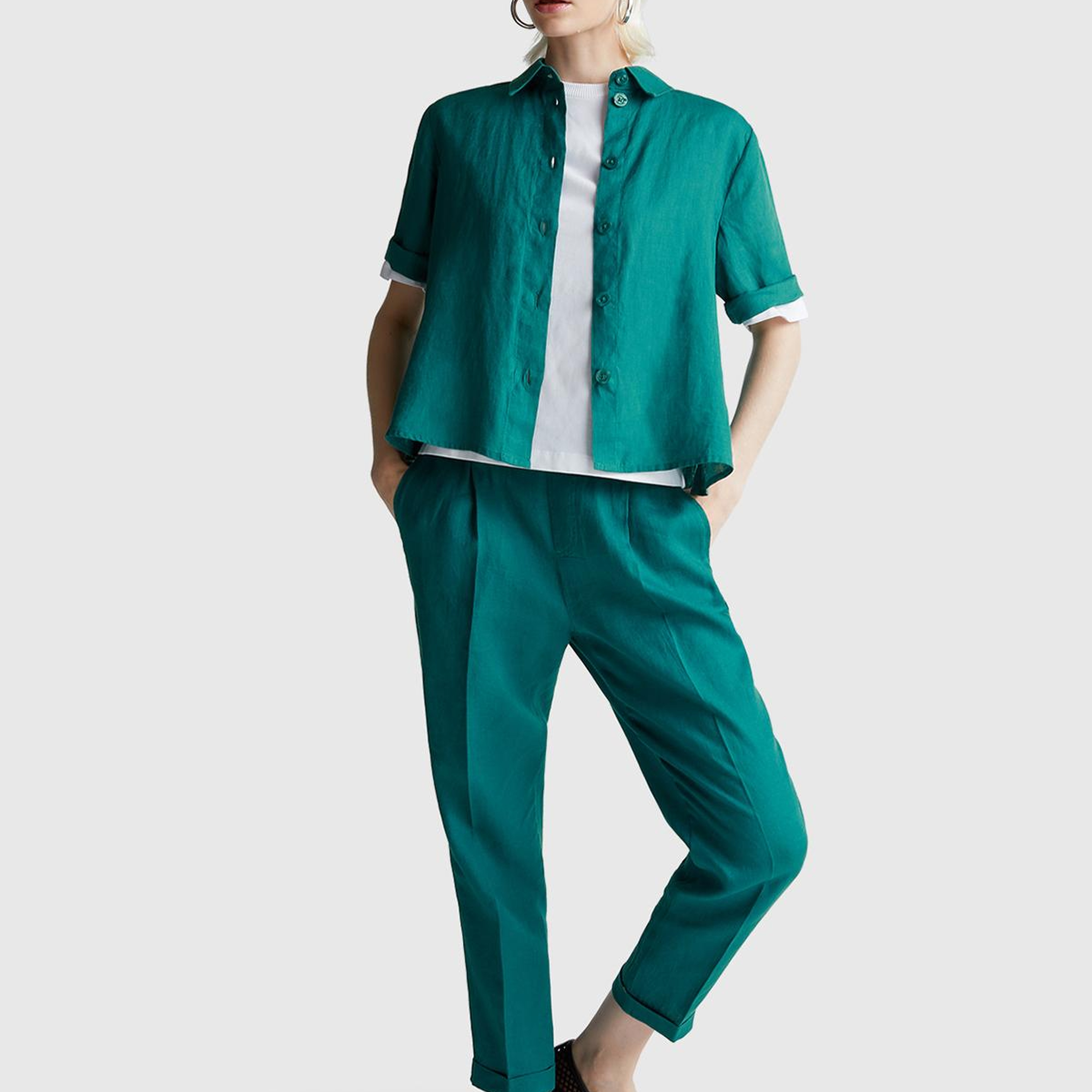 Kadın Koyu Yeşil %100 Keten Yarım Kollu Düz Gömlek