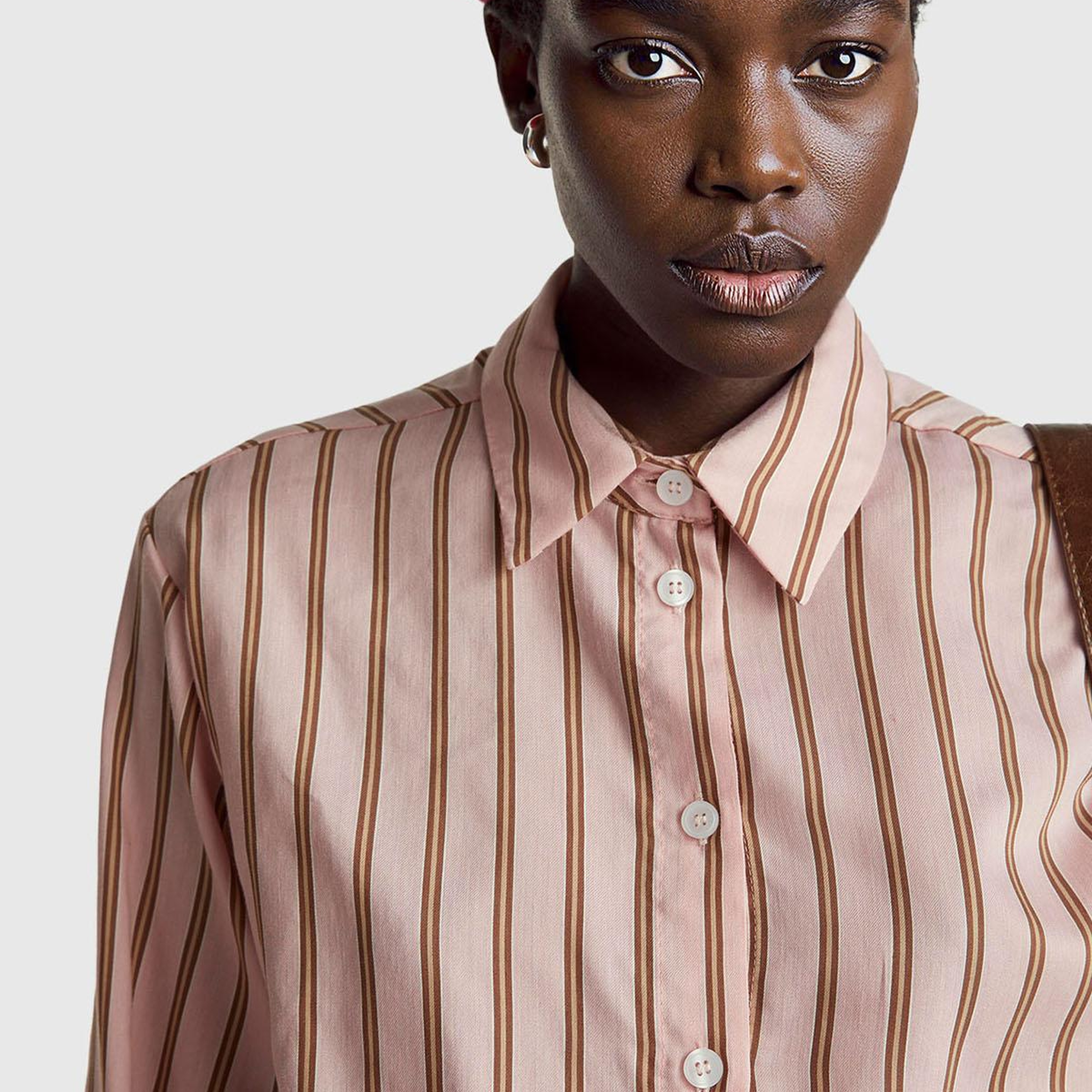 Kadın Pembe Viskoz Karışımlı Çizgili Altı Lastikli Relaxed Fit Gömlek