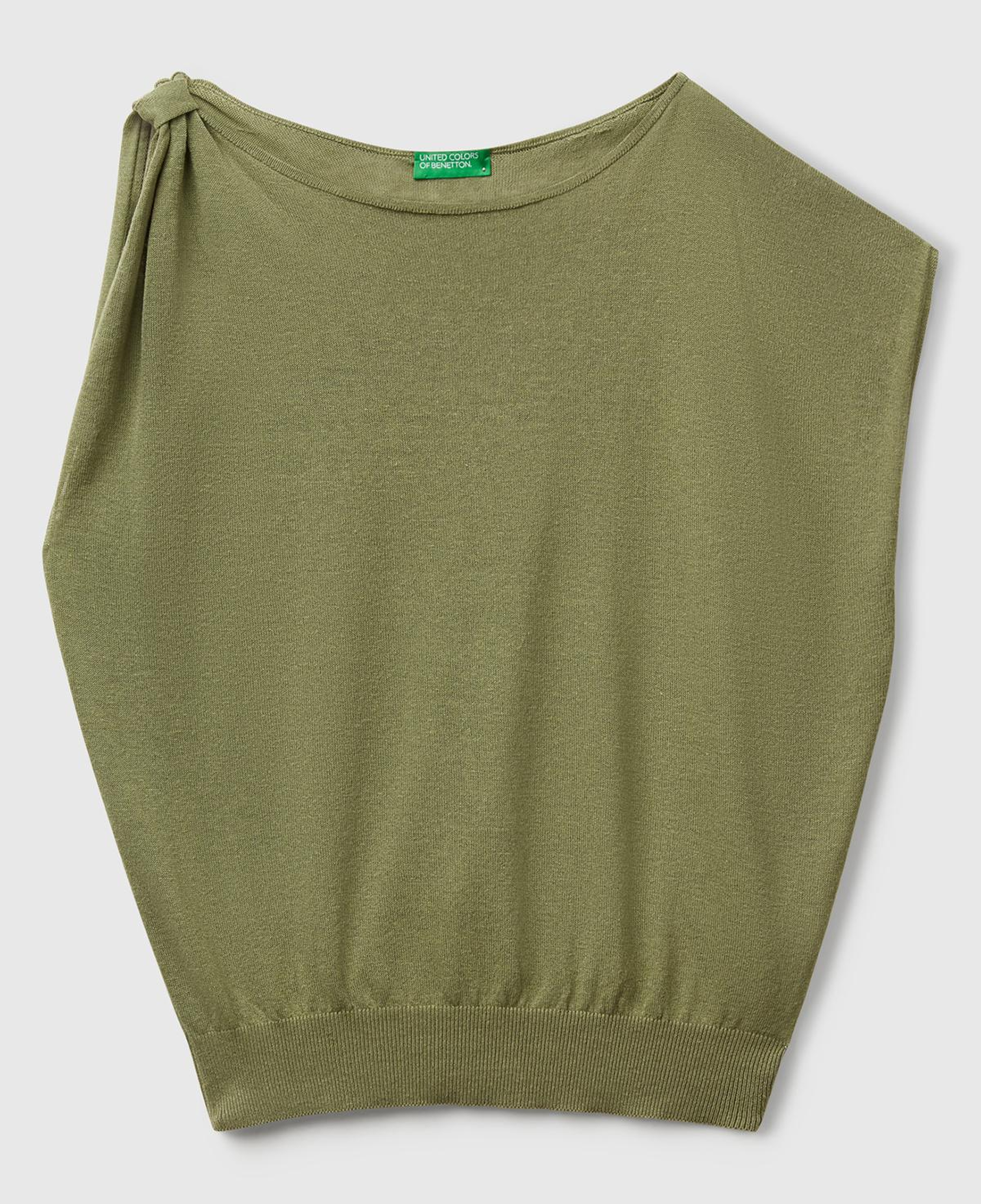 Kadın Adaçayı yeşili Keten Karışımlı Asimetrik Kolsuz Kazak