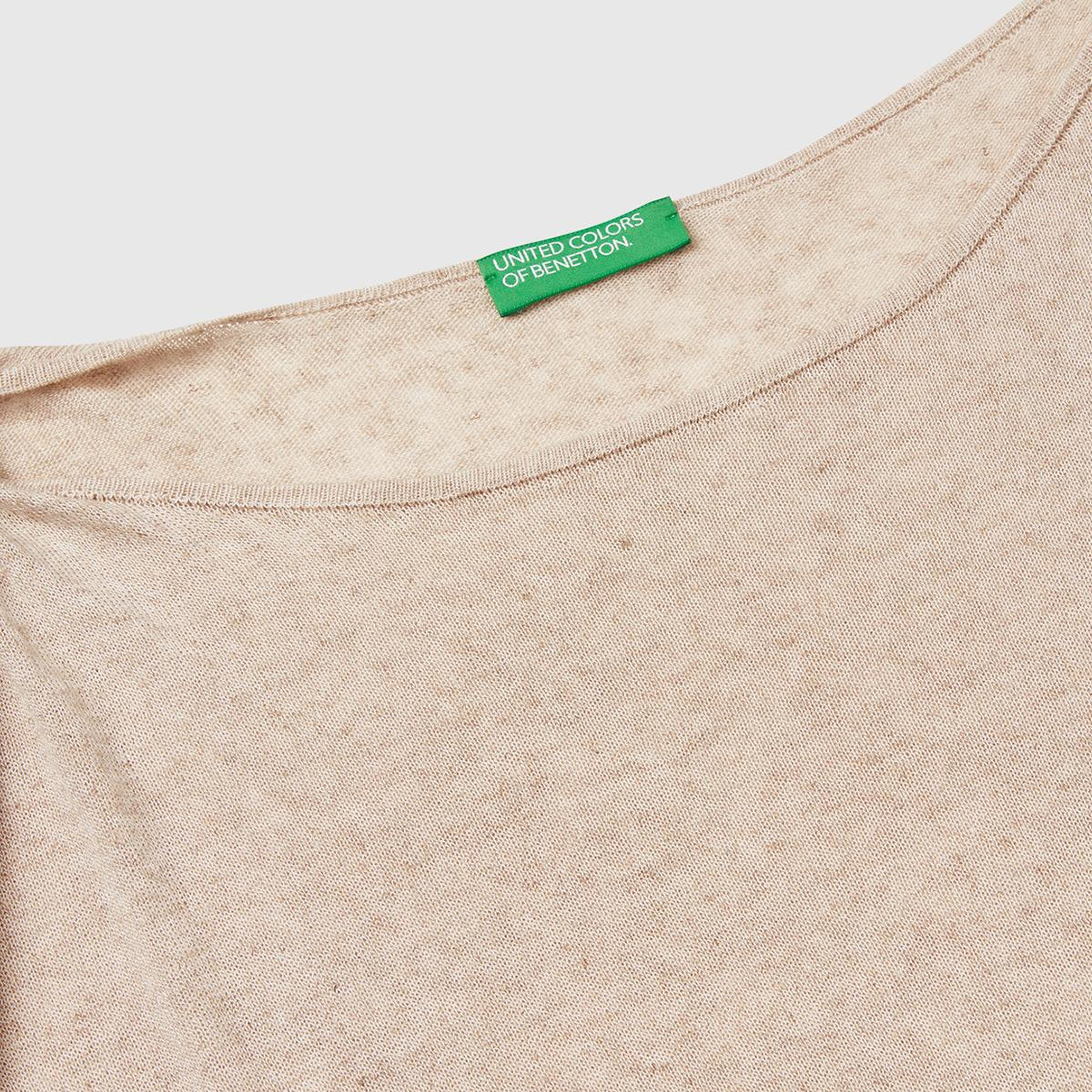 Kadın Taş Rengi Keten Karışımlı Asimetrik Kolsuz Kazak