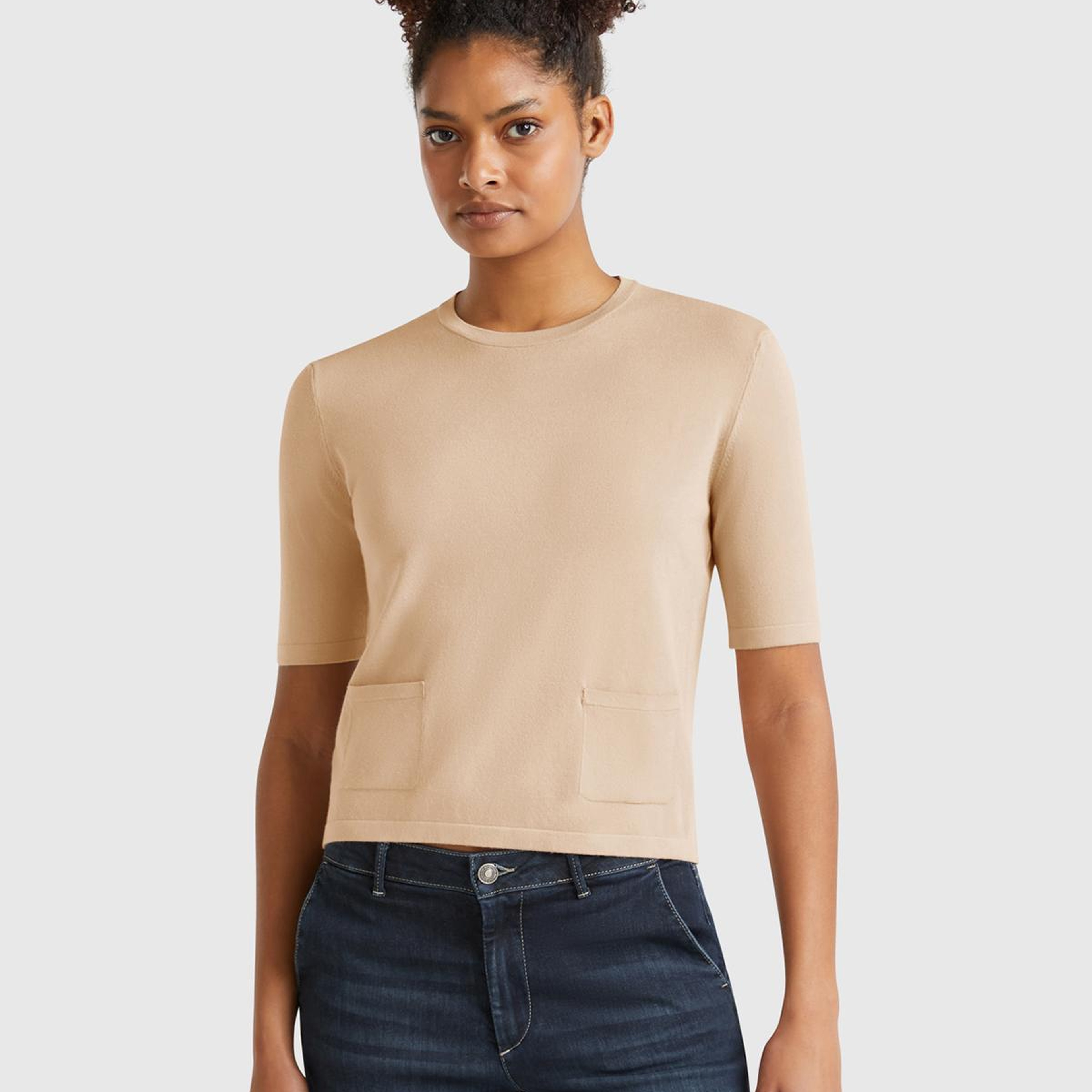 Kadın Bej Streç Kumaşlı Önü Cepli Relax Fit Bisiklet Yaka Kazak