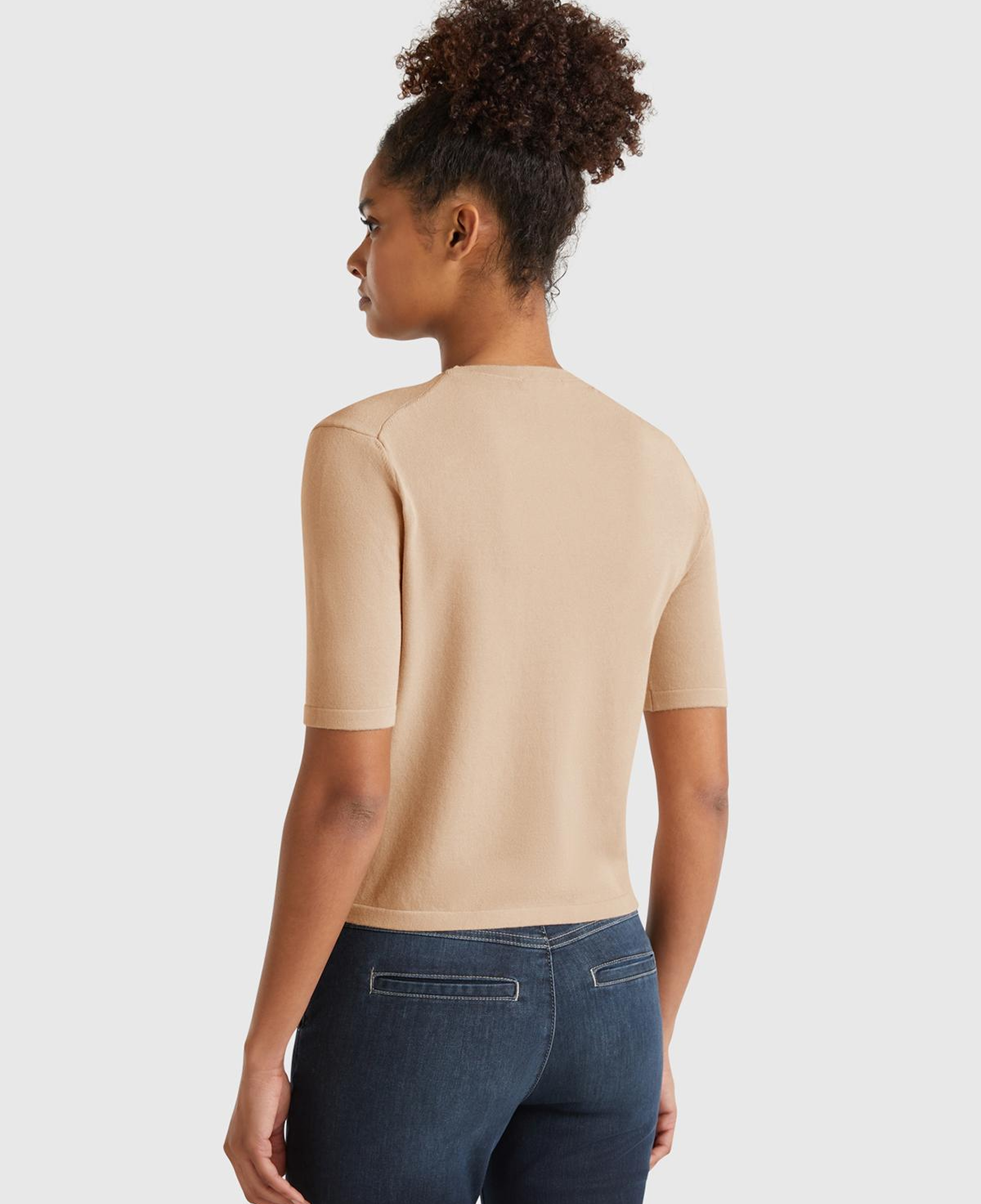 Kadın Bej Streç Kumaşlı Önü Cepli Relax Fit Bisiklet Yaka Kazak