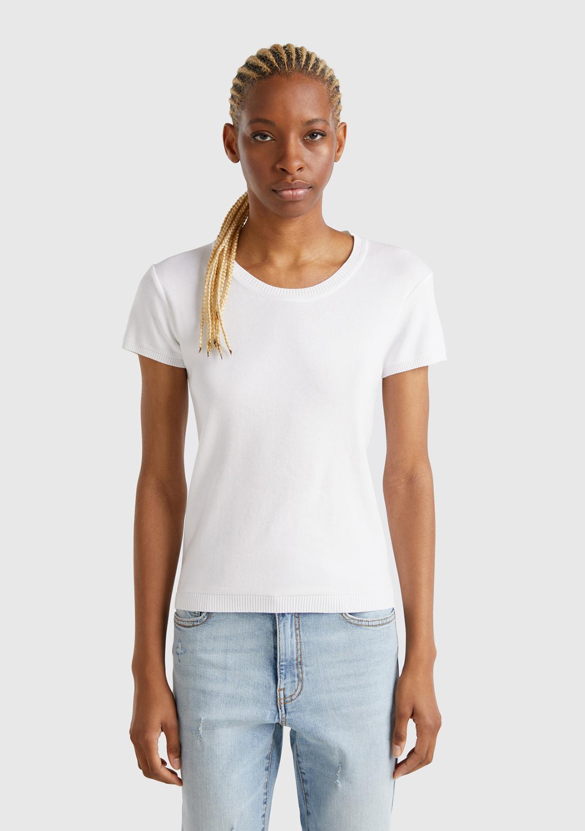 Kadın Beyaz %100 Koton Bisiklet Yaka Kısa Kollu Kazak