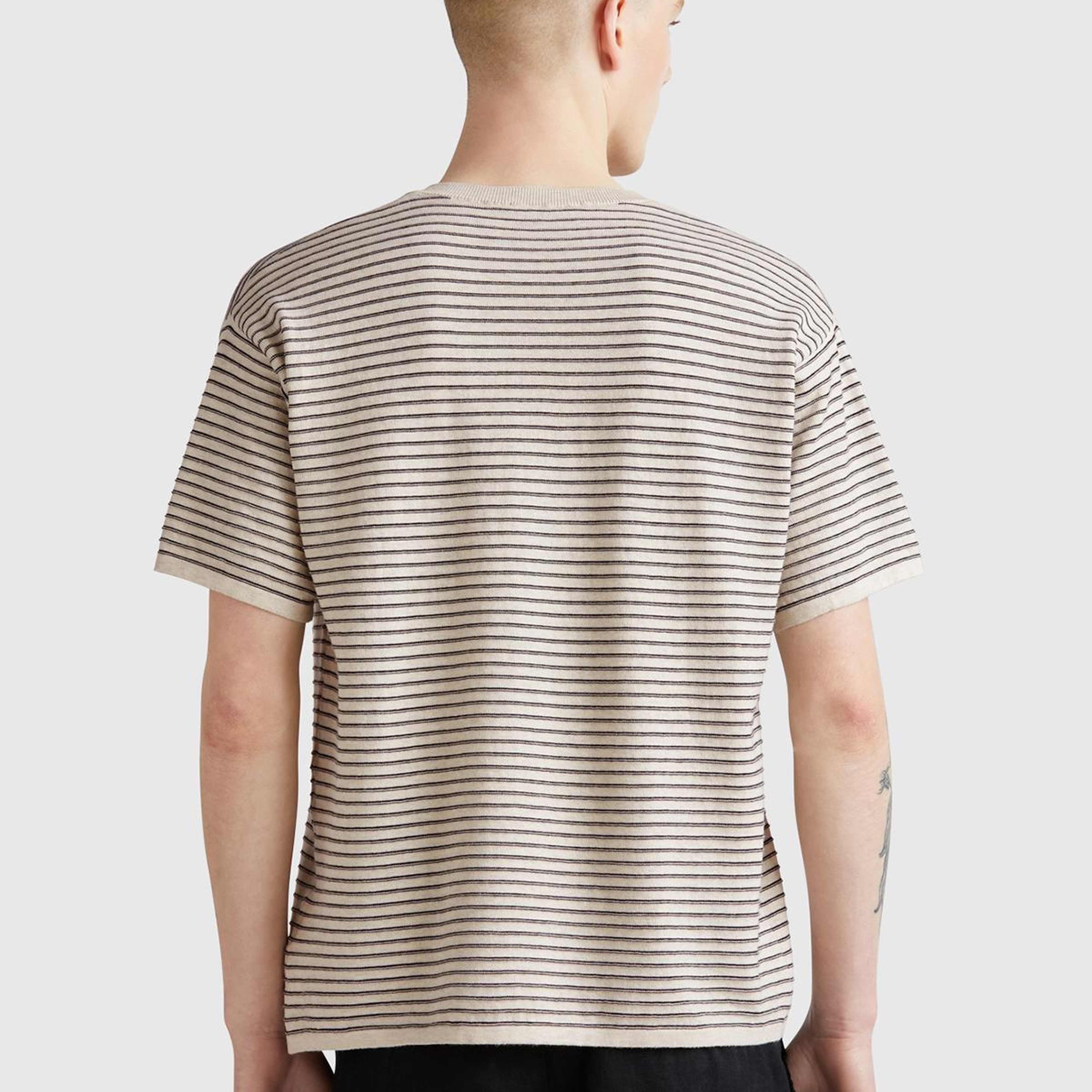 Erkek Bej %100 Koton Kısa Kollu Çizgili Rahat Kesim T-Shirt