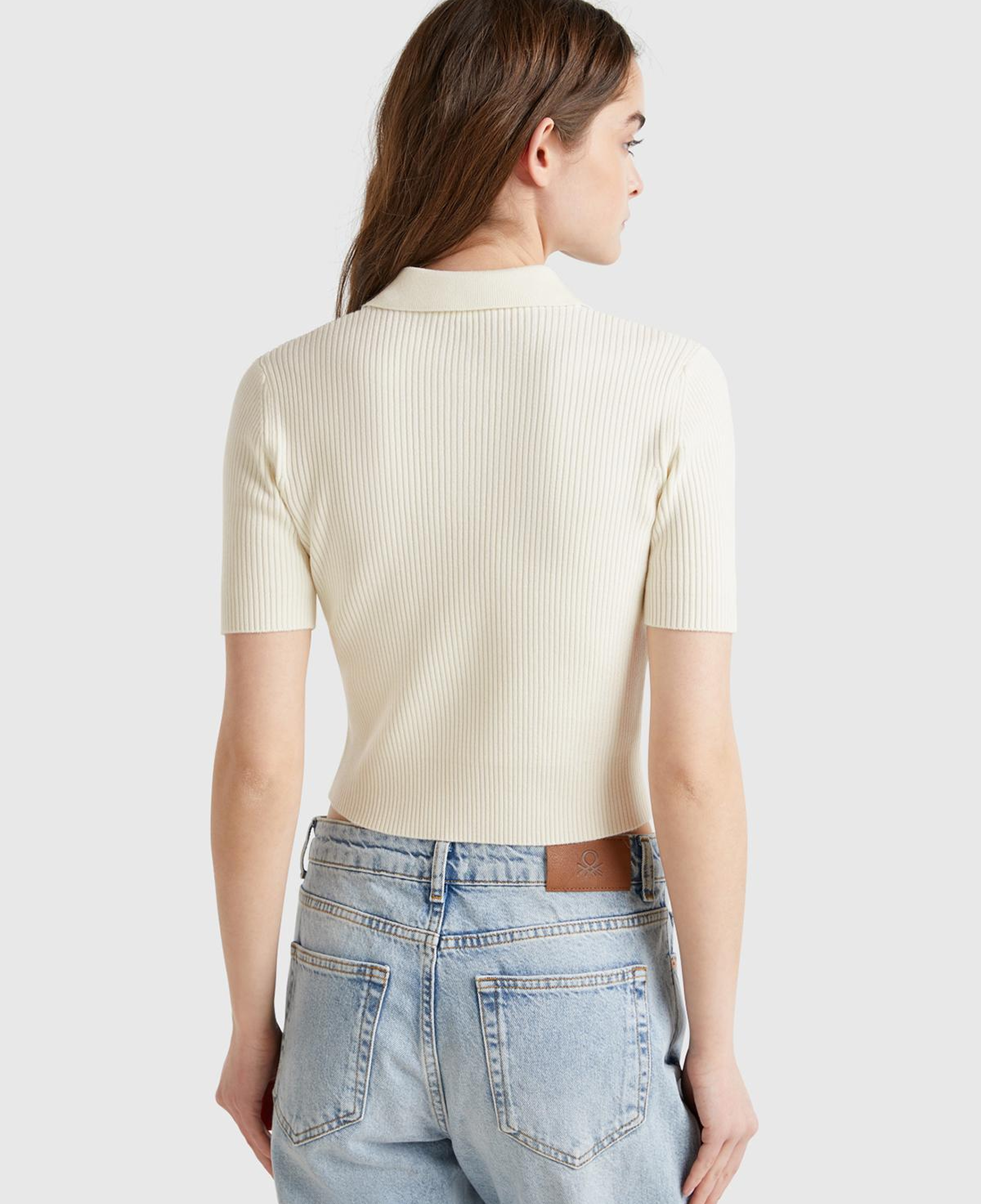 Kadın Krem Baklava Desenli Nervür Detaylı Polo Yaka Kısa Kollu Kazak