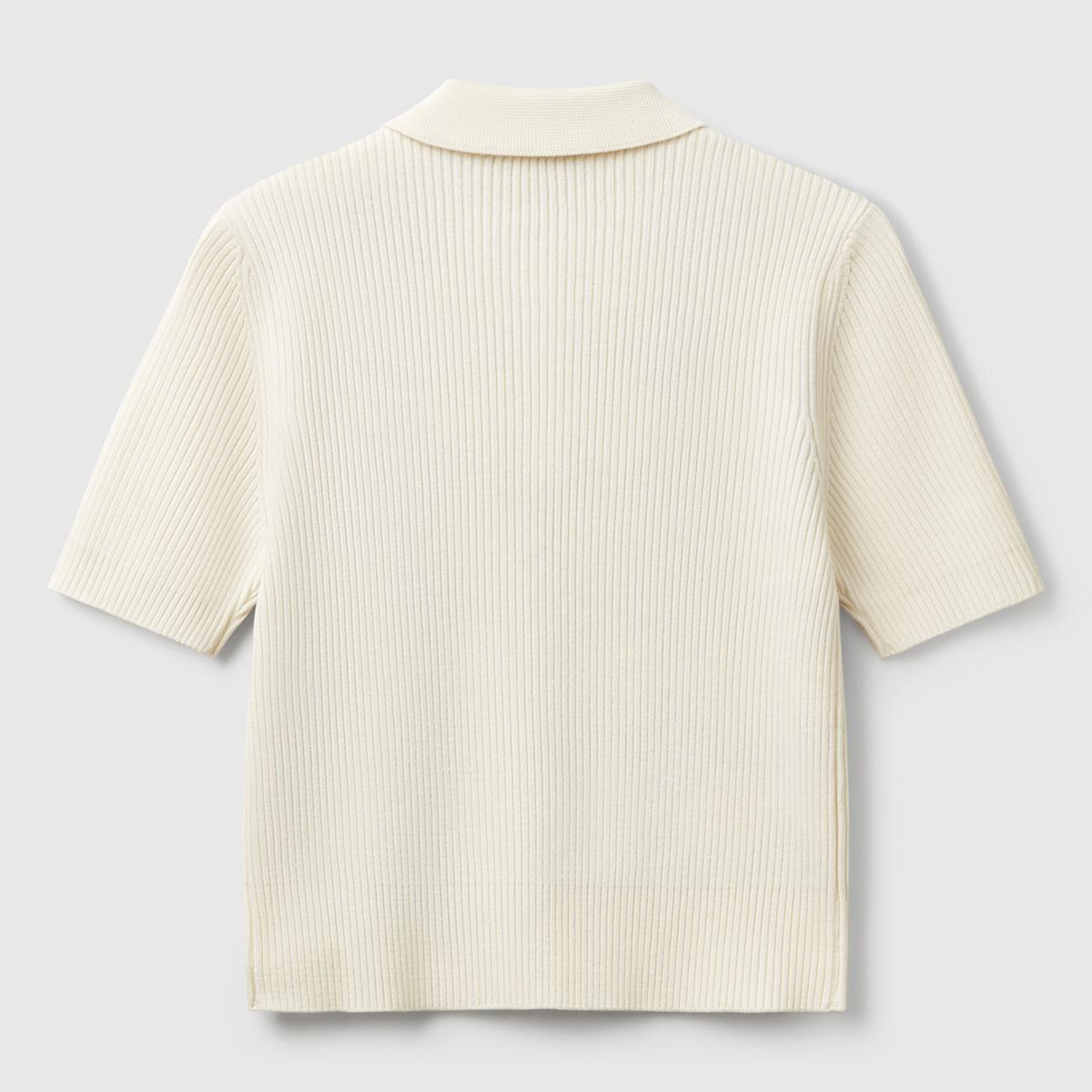 Kadın Krem Baklava Desenli Nervür Detaylı Polo Yaka Kısa Kollu Kazak