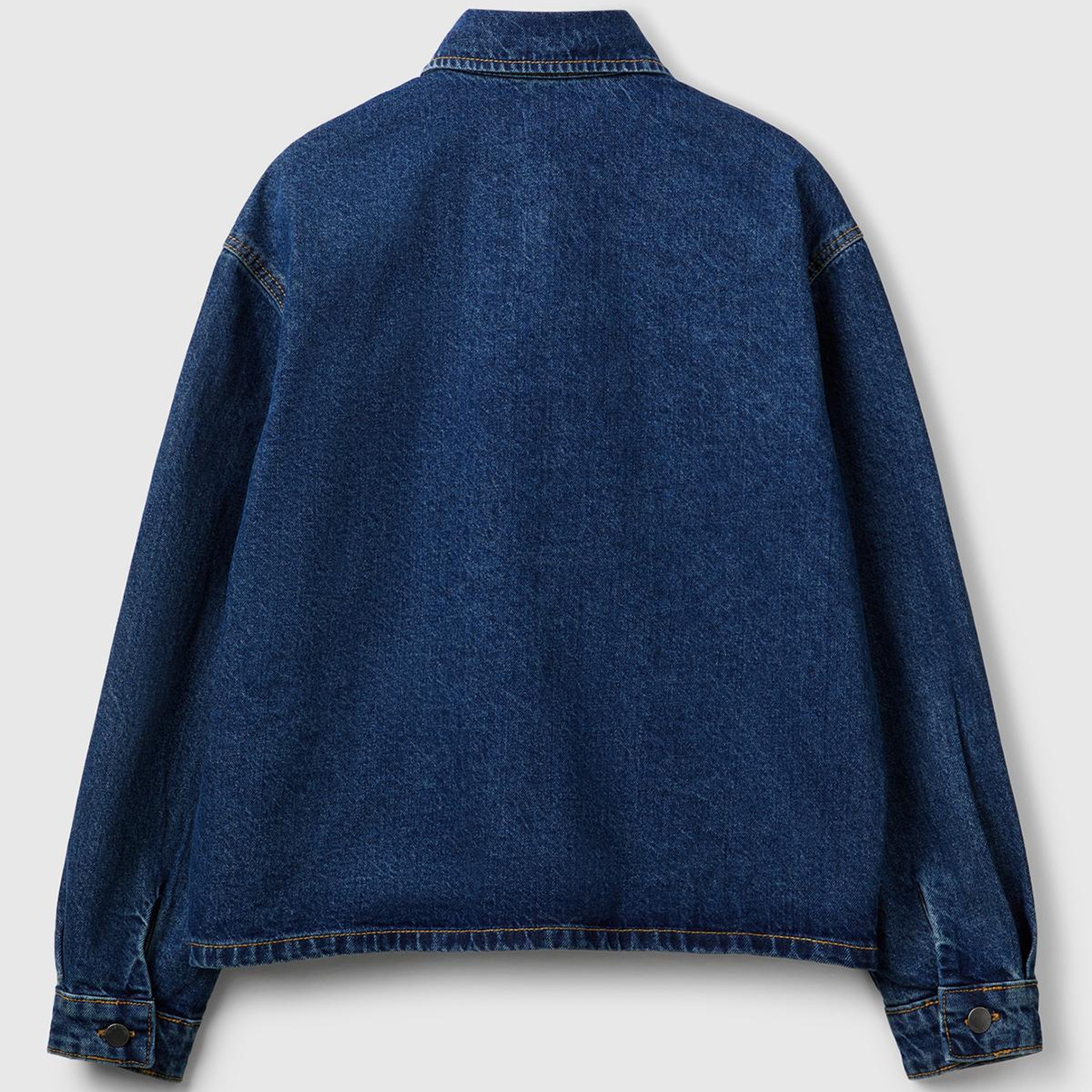 Kadın Koyu Mavi %100 Pamuk Cepli Düğmeli Oversize Denim Ceket