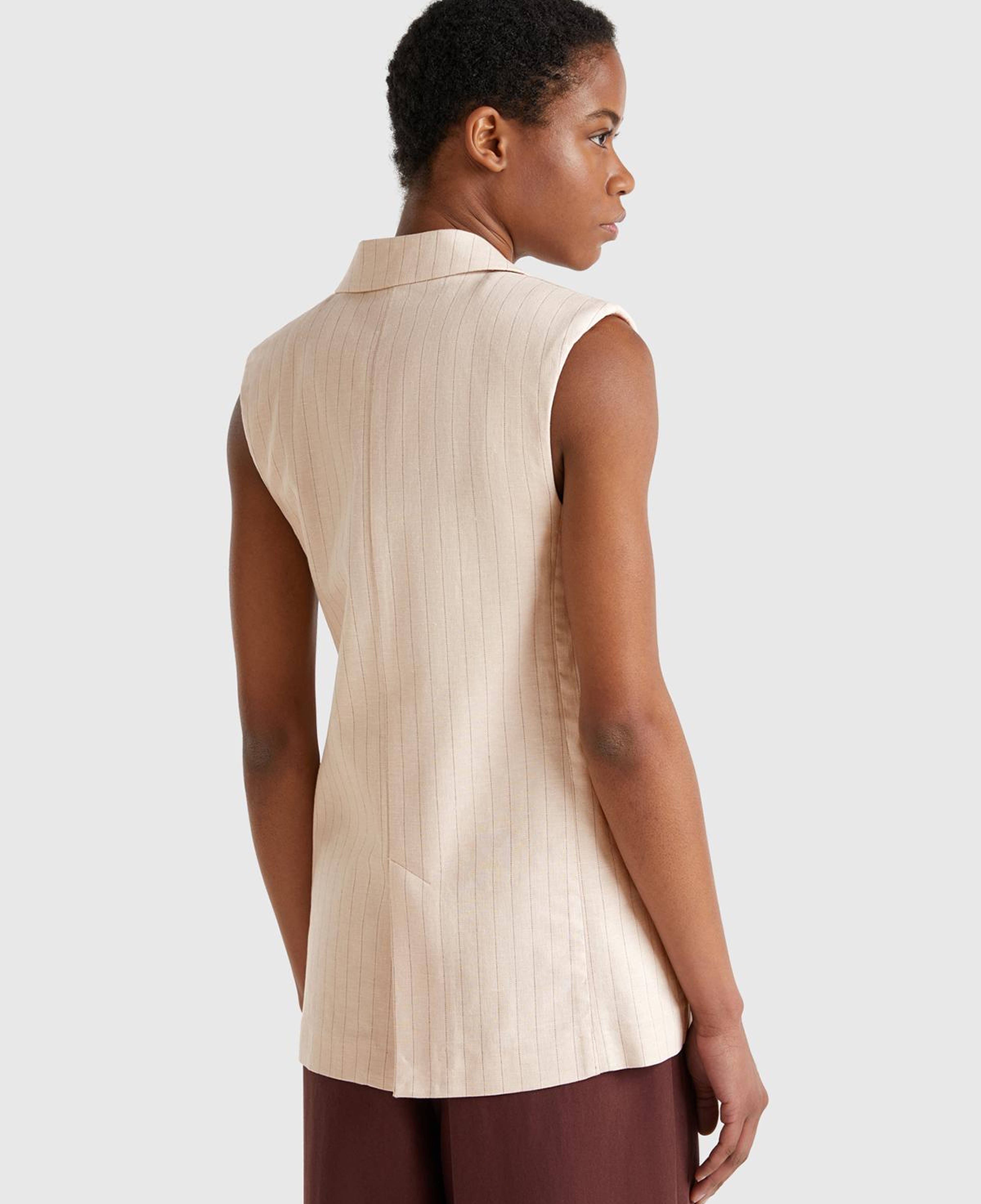 Kadın Bej Pamuk ve Keten Karışımlı İnce Çizgili Cepli Kruvaze Yelek