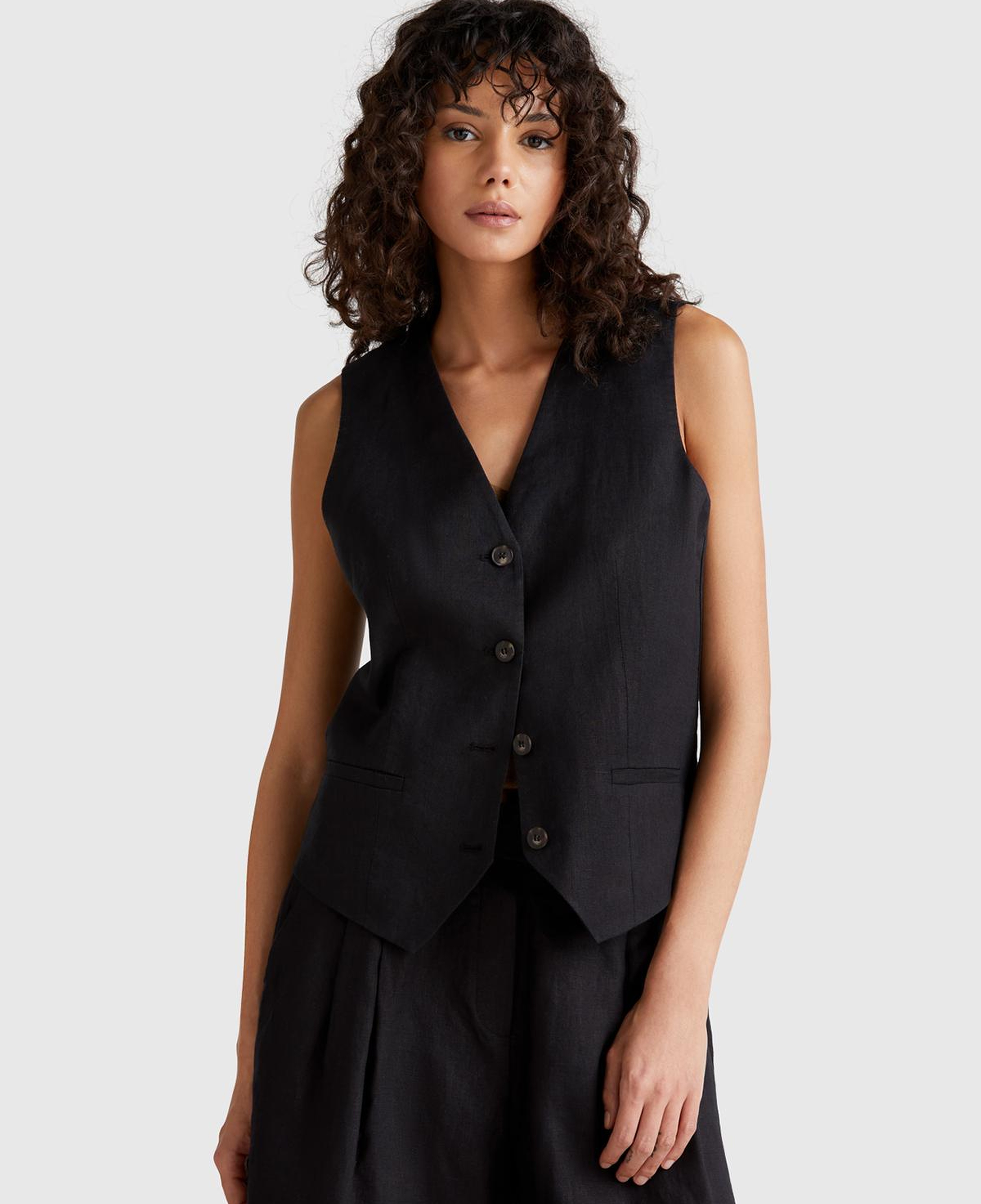 Kadın Siyah %100 Keten Önü Düğme İliklemeli V Yaka Yelek