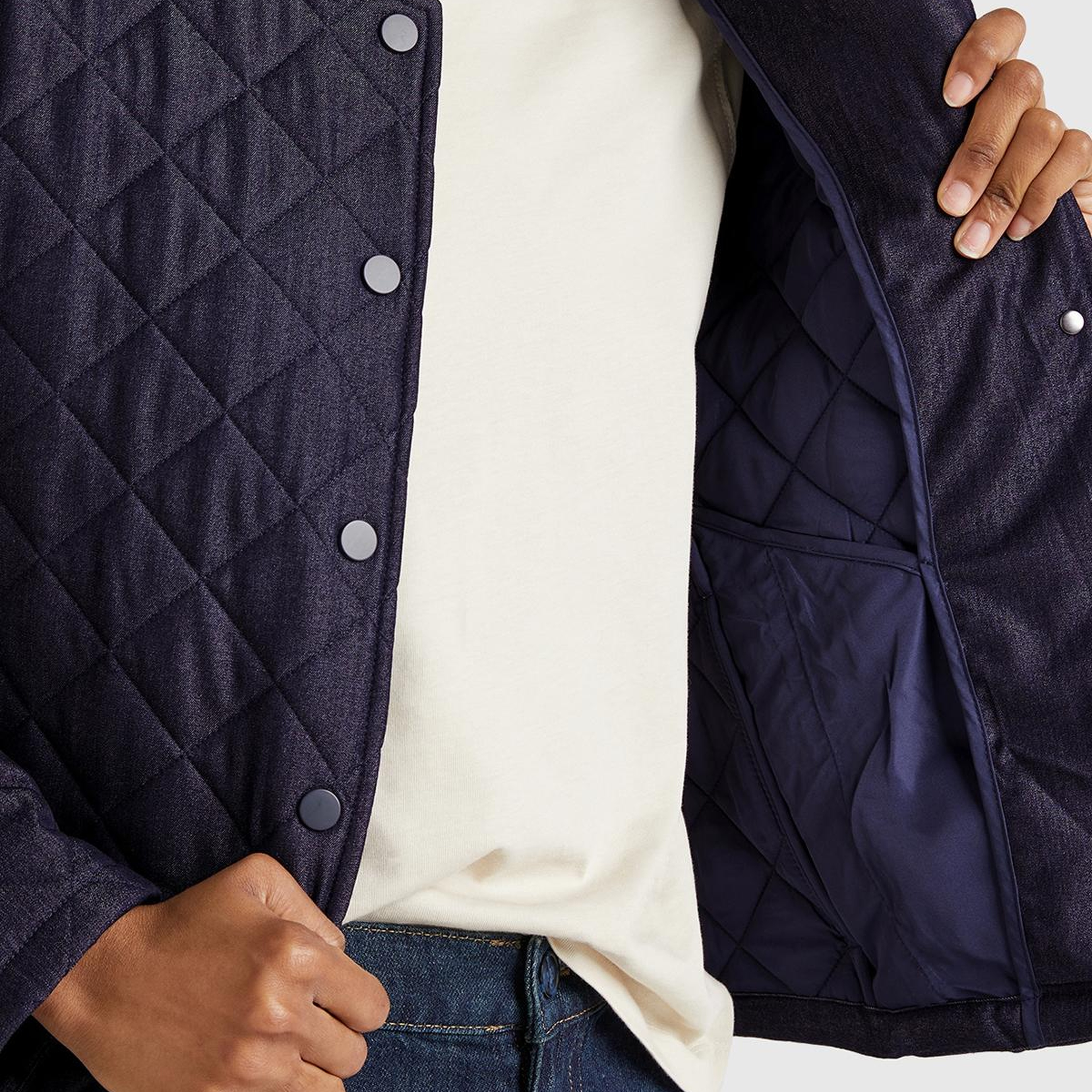 Kadın Lacivert Viskoz Karışımlı Denim Efekkli Kapitone Mont